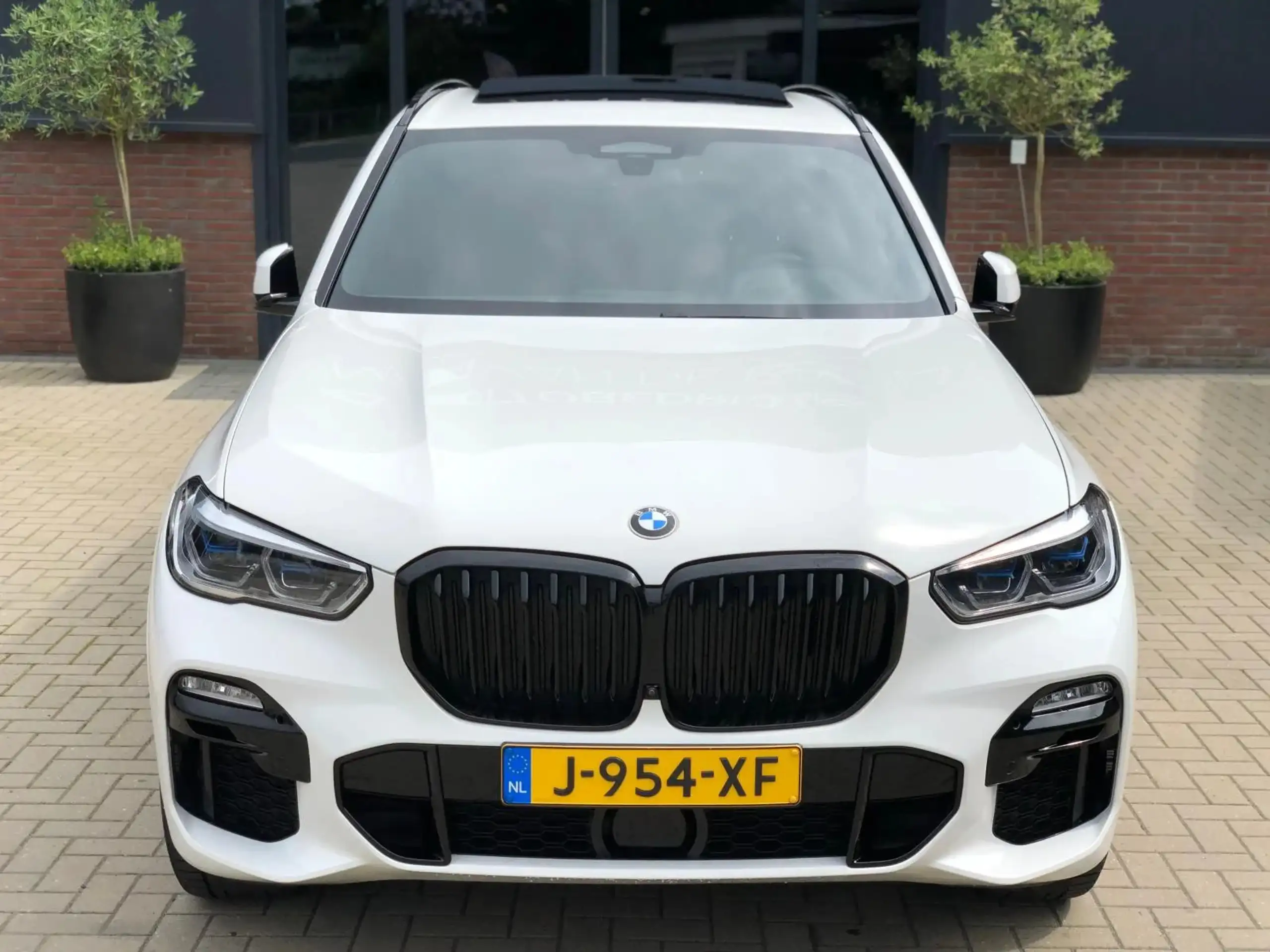 BMW - X5