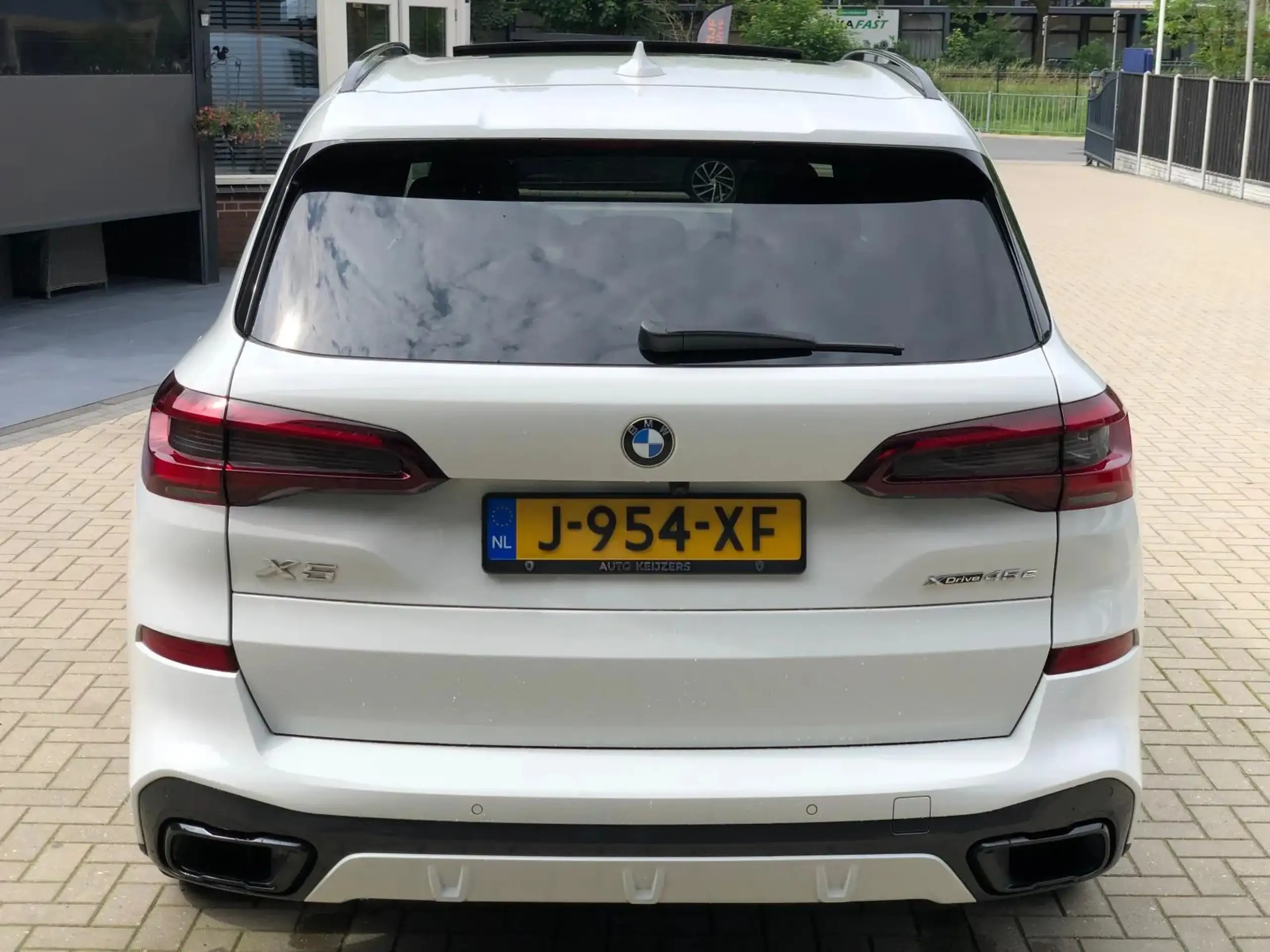 BMW - X5