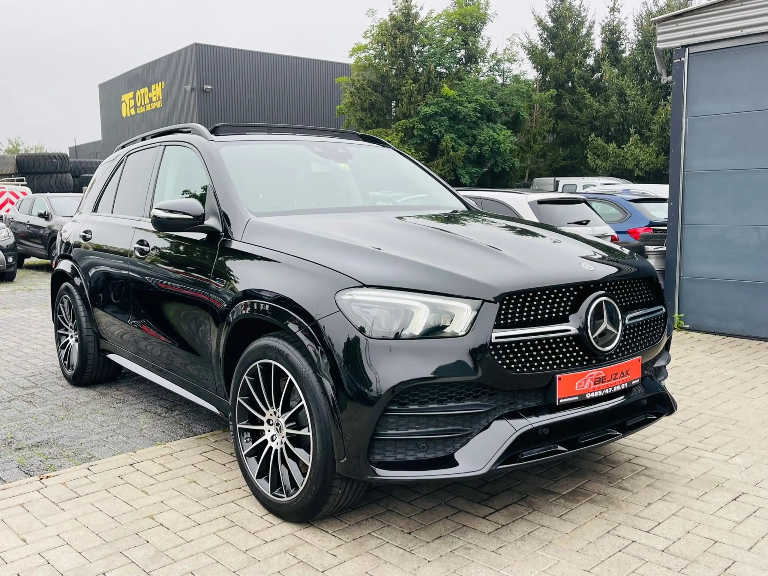 Mercedes-Benz - GLE 350