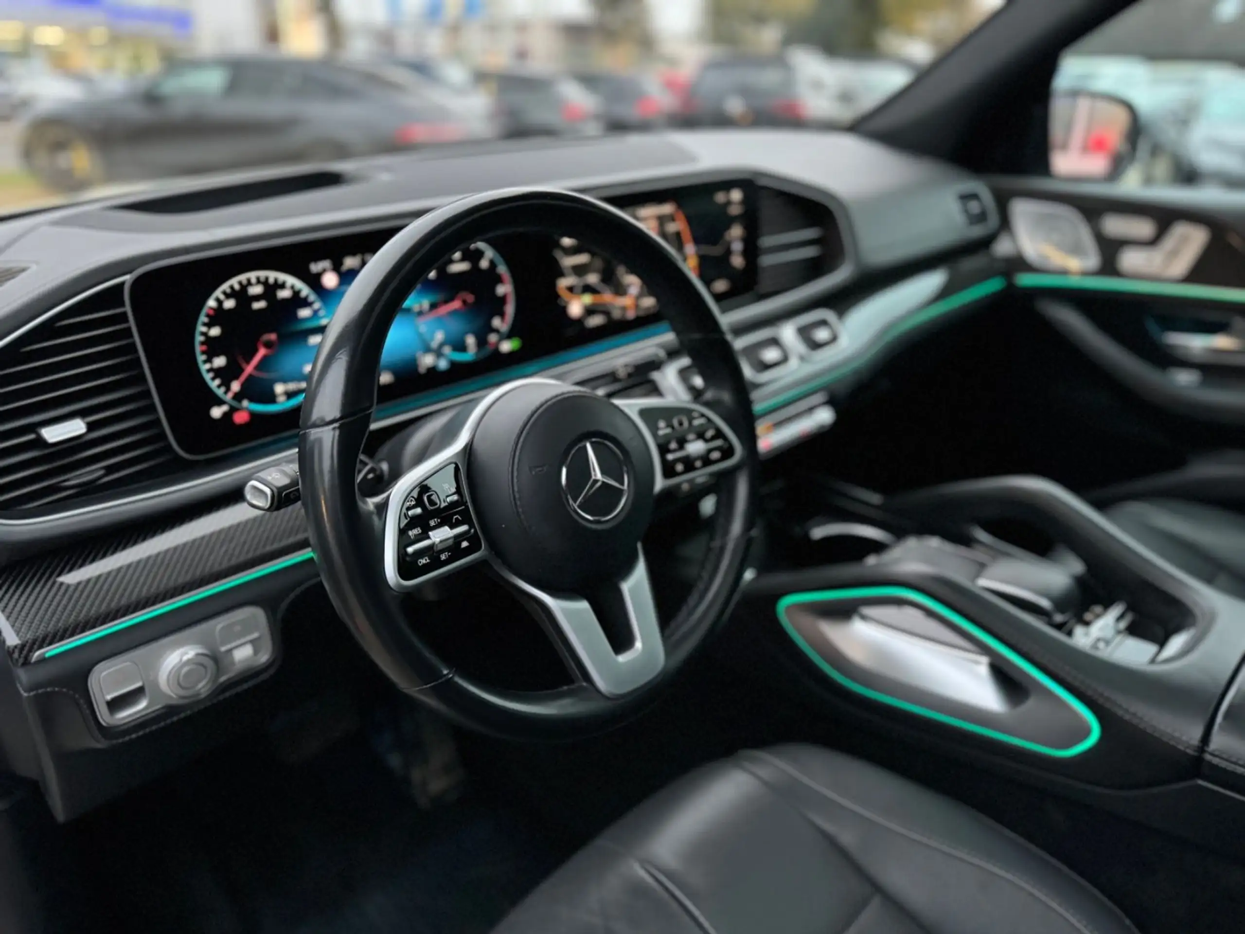 Mercedes-Benz - GLE 400