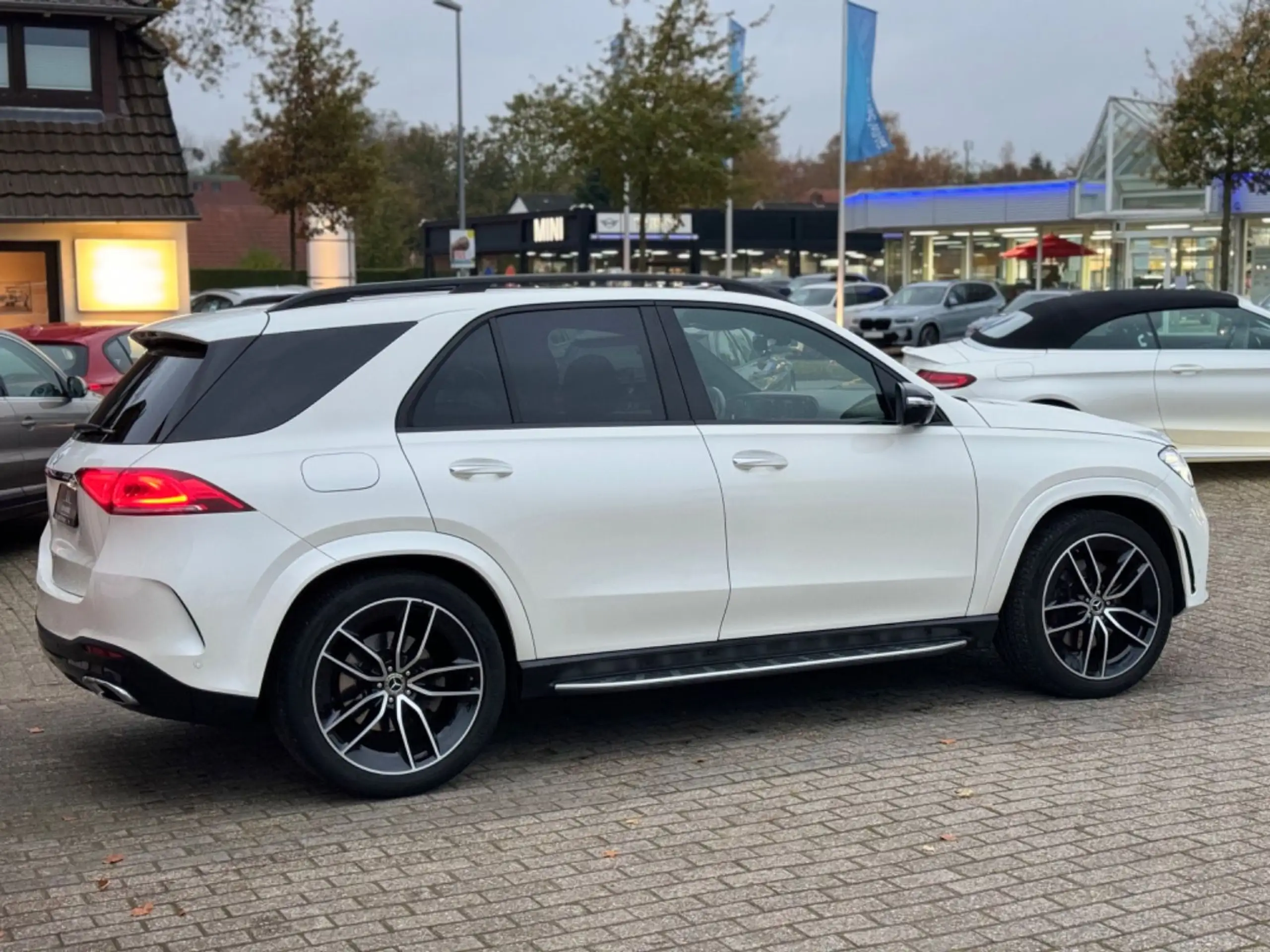 Mercedes-Benz - GLE 400