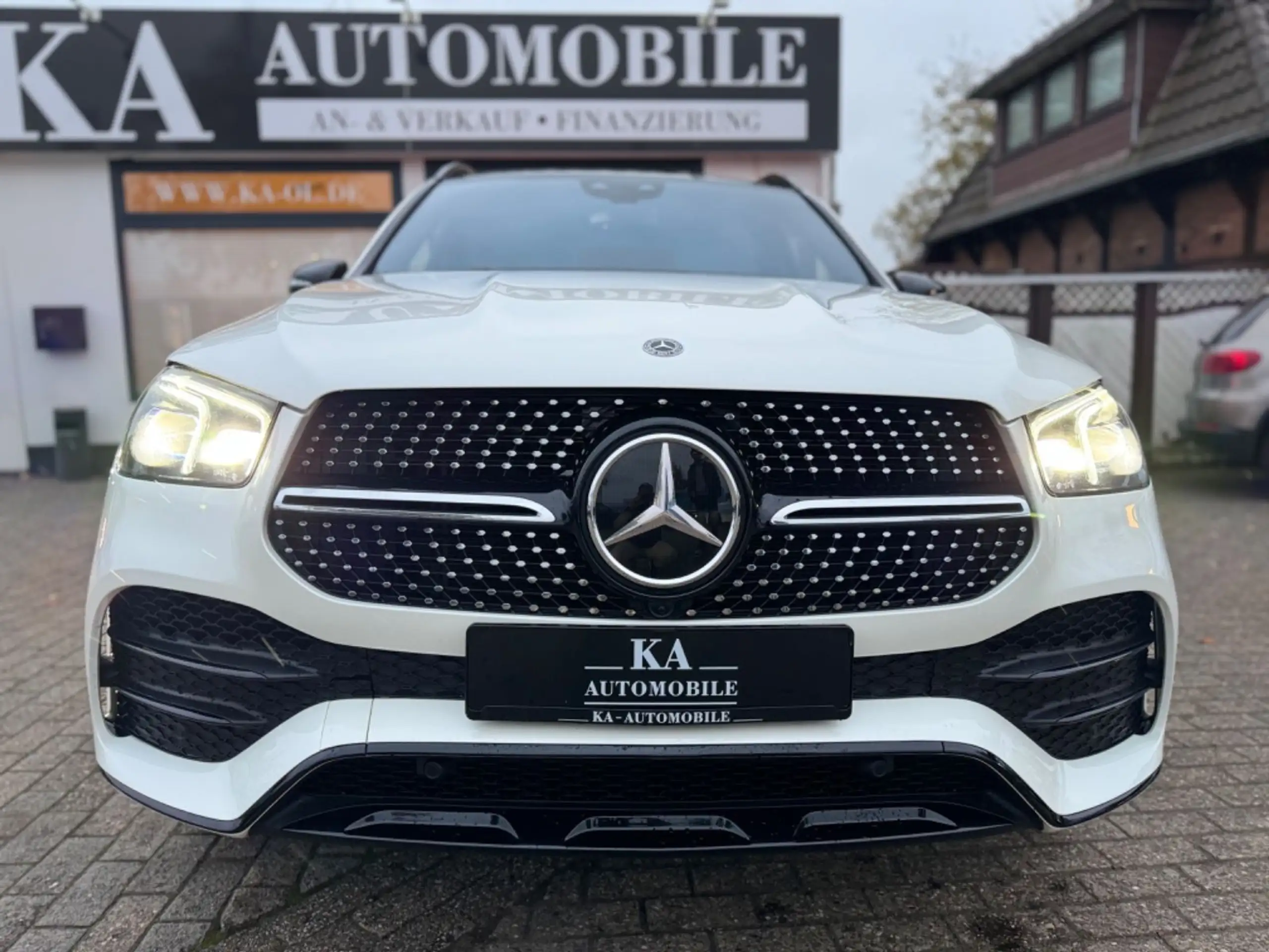 Mercedes-Benz - GLE 400