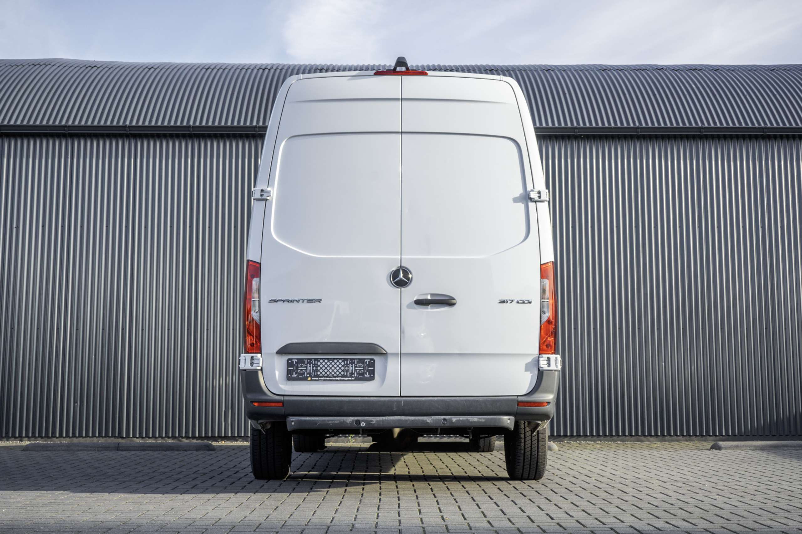 Mercedes-Benz - Sprinter