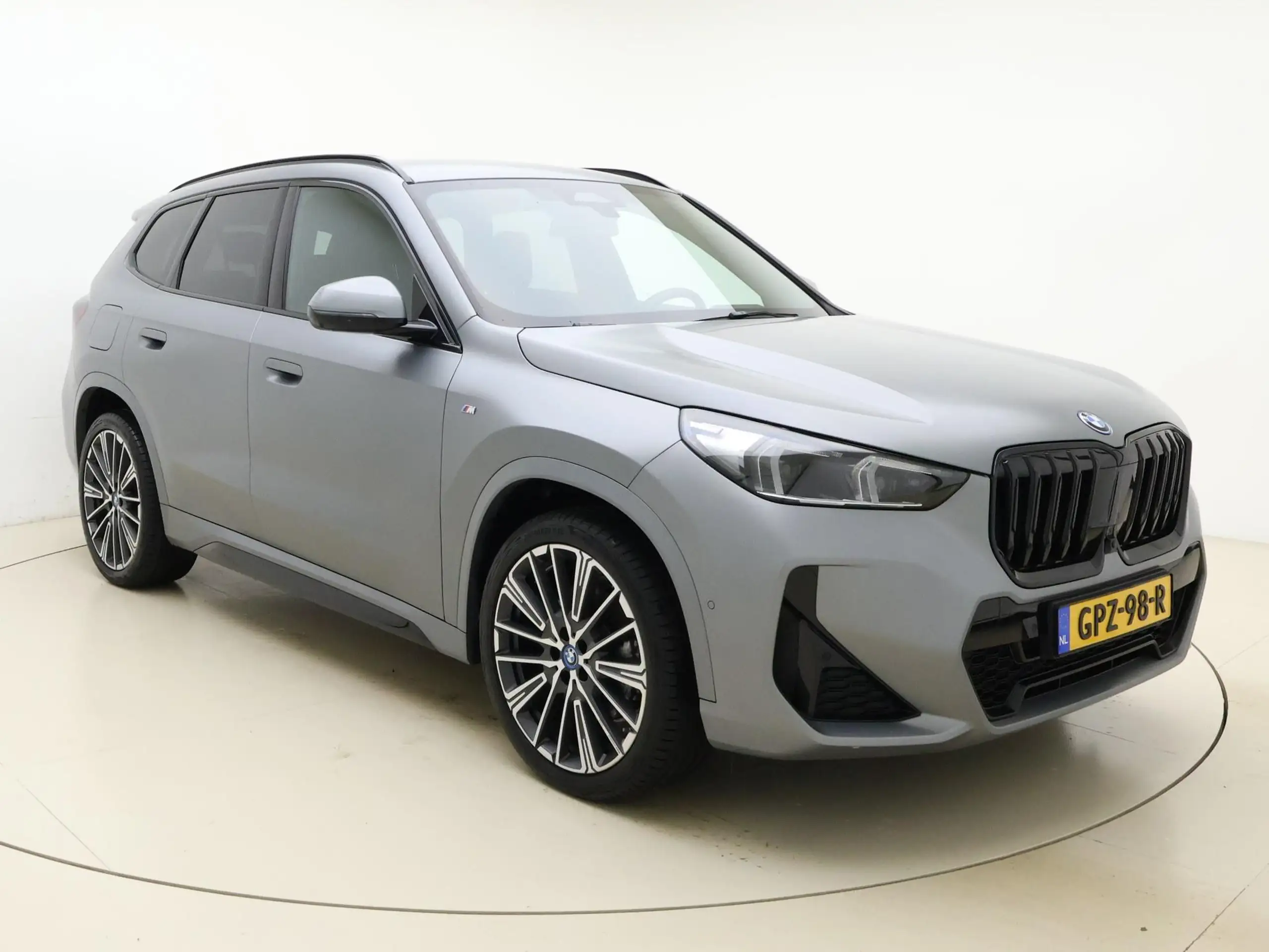 BMW - X1