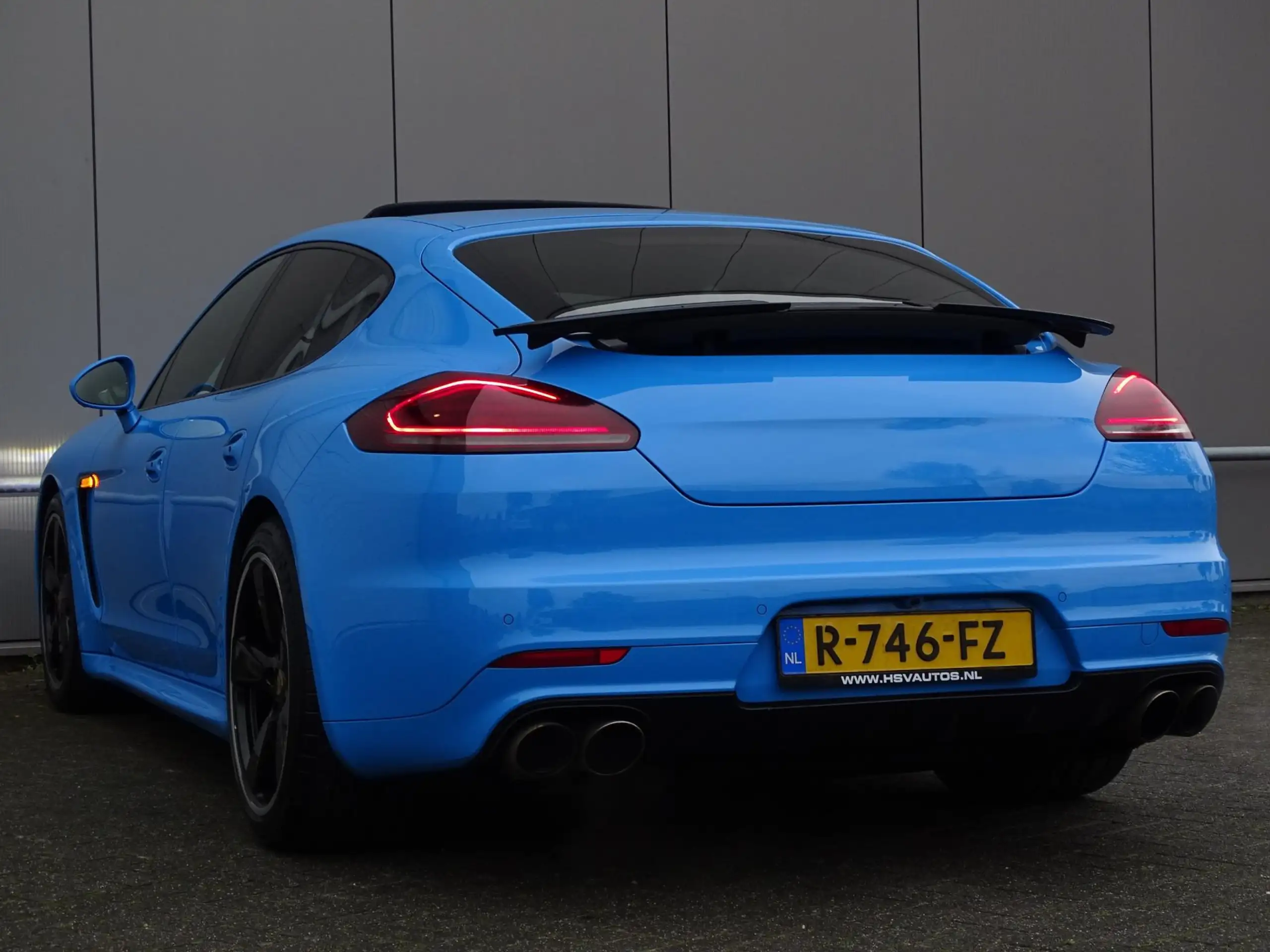 Porsche - Panamera