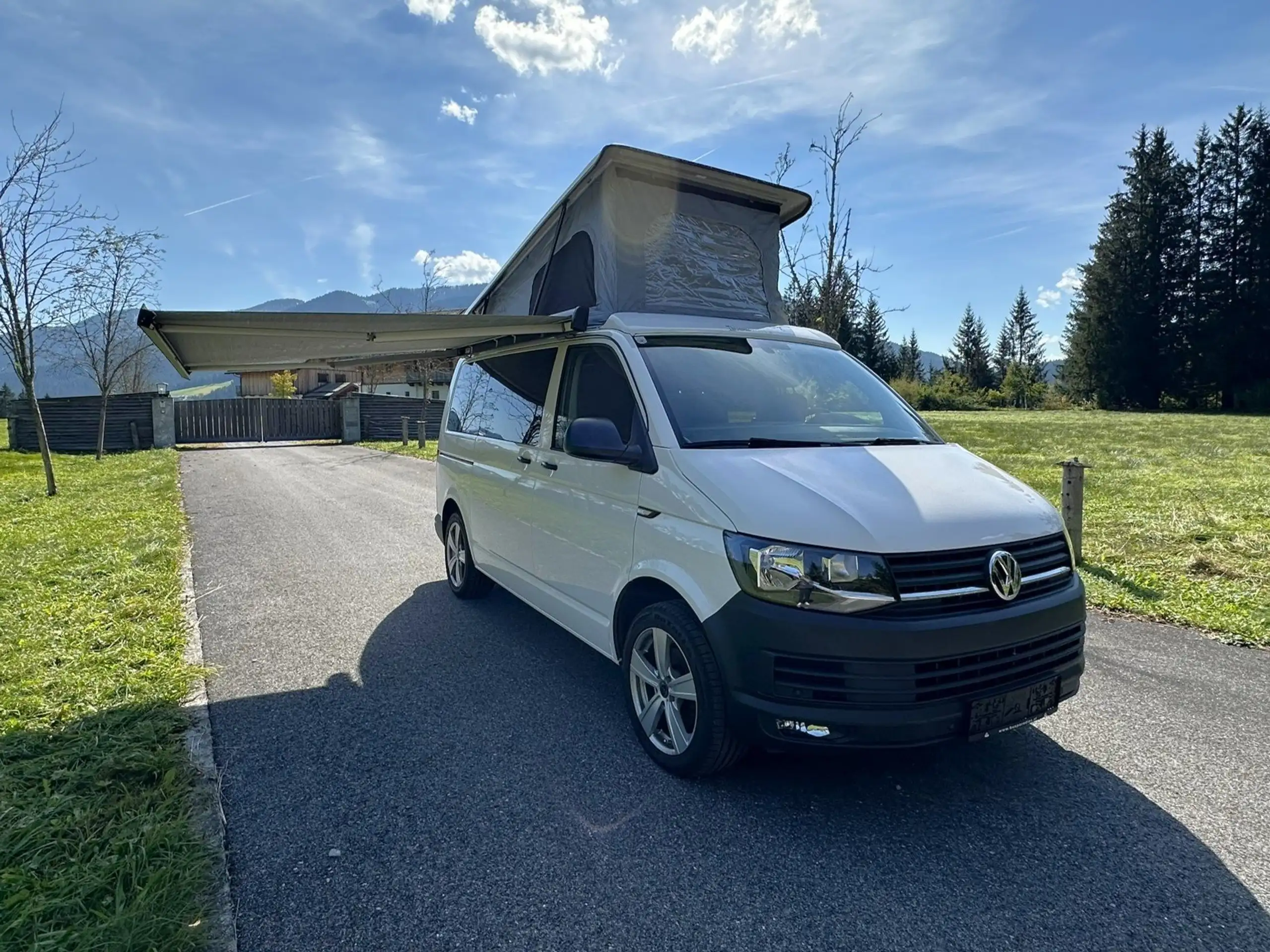 Volkswagen - T6 California