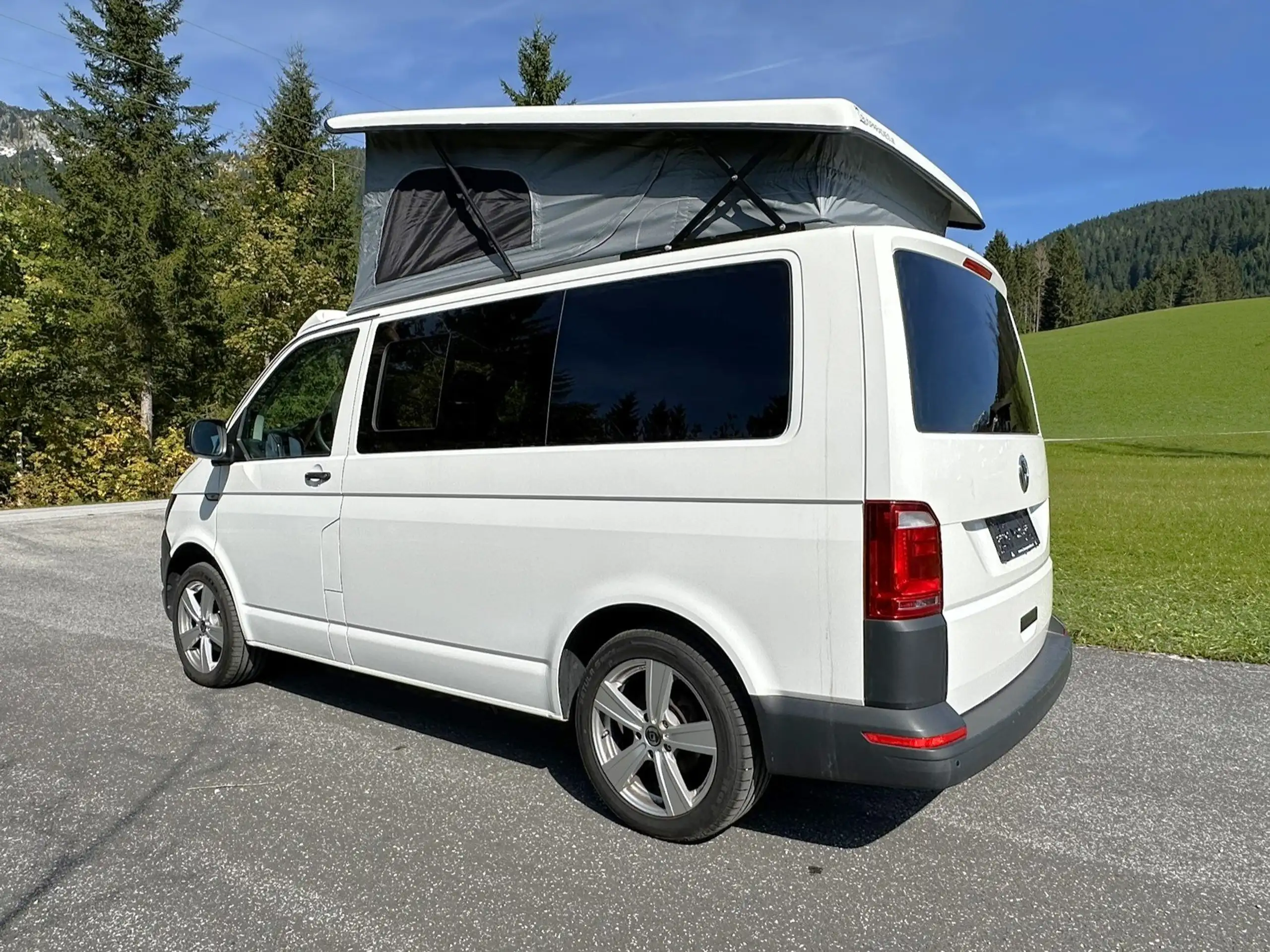 Volkswagen - T6 California