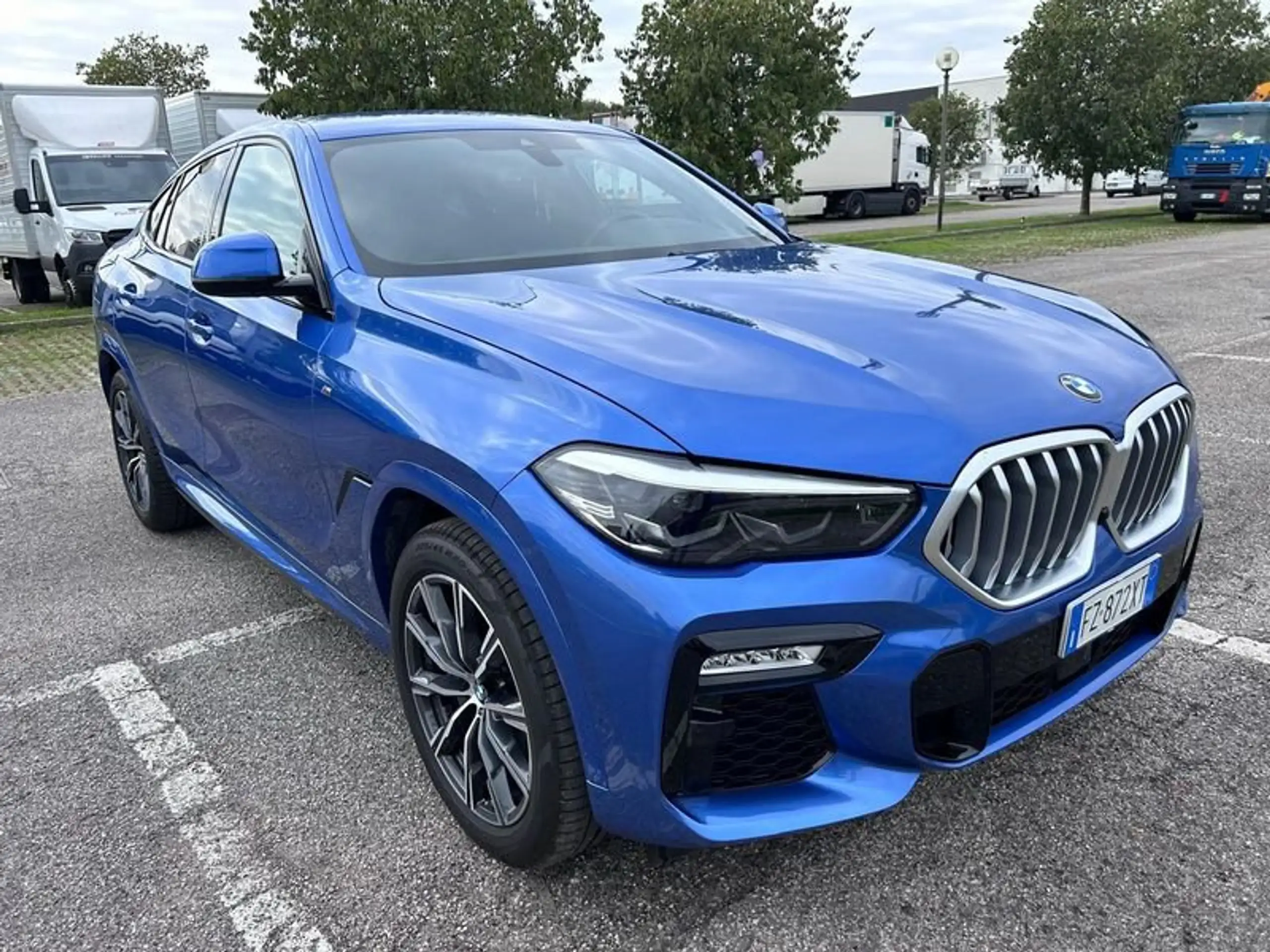 BMW - X6