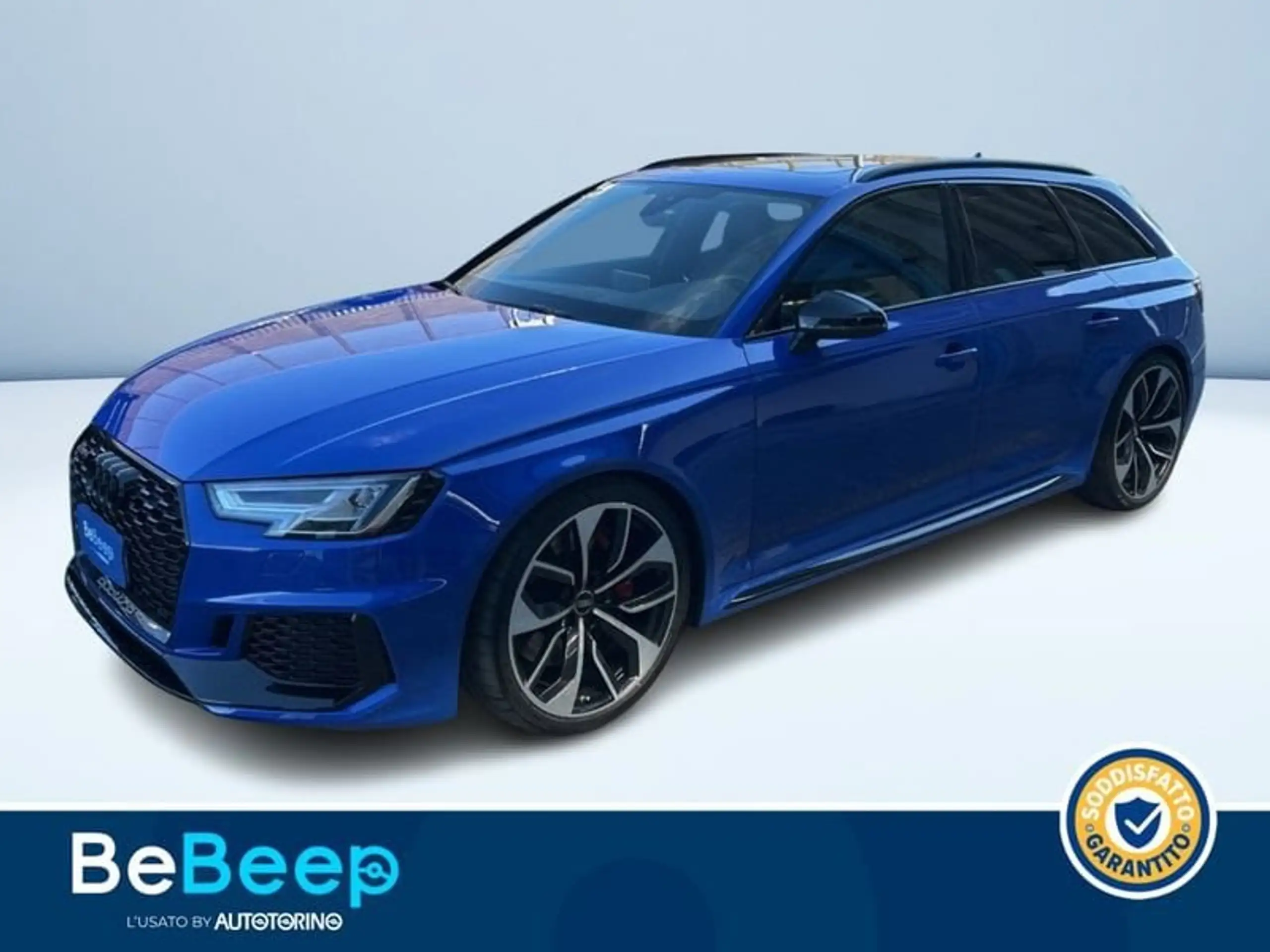 Audi - RS4