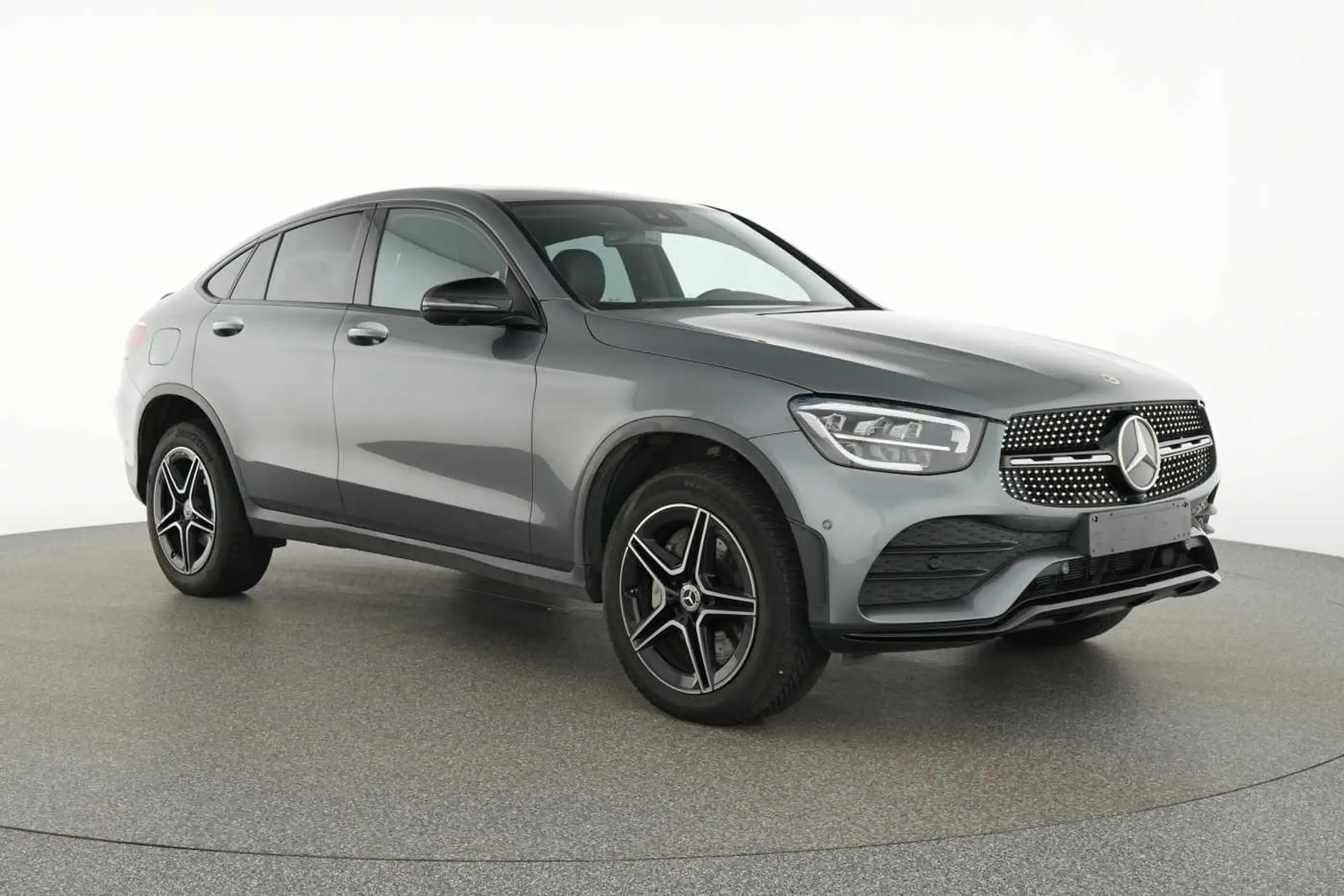 Mercedes-Benz - GLC 300