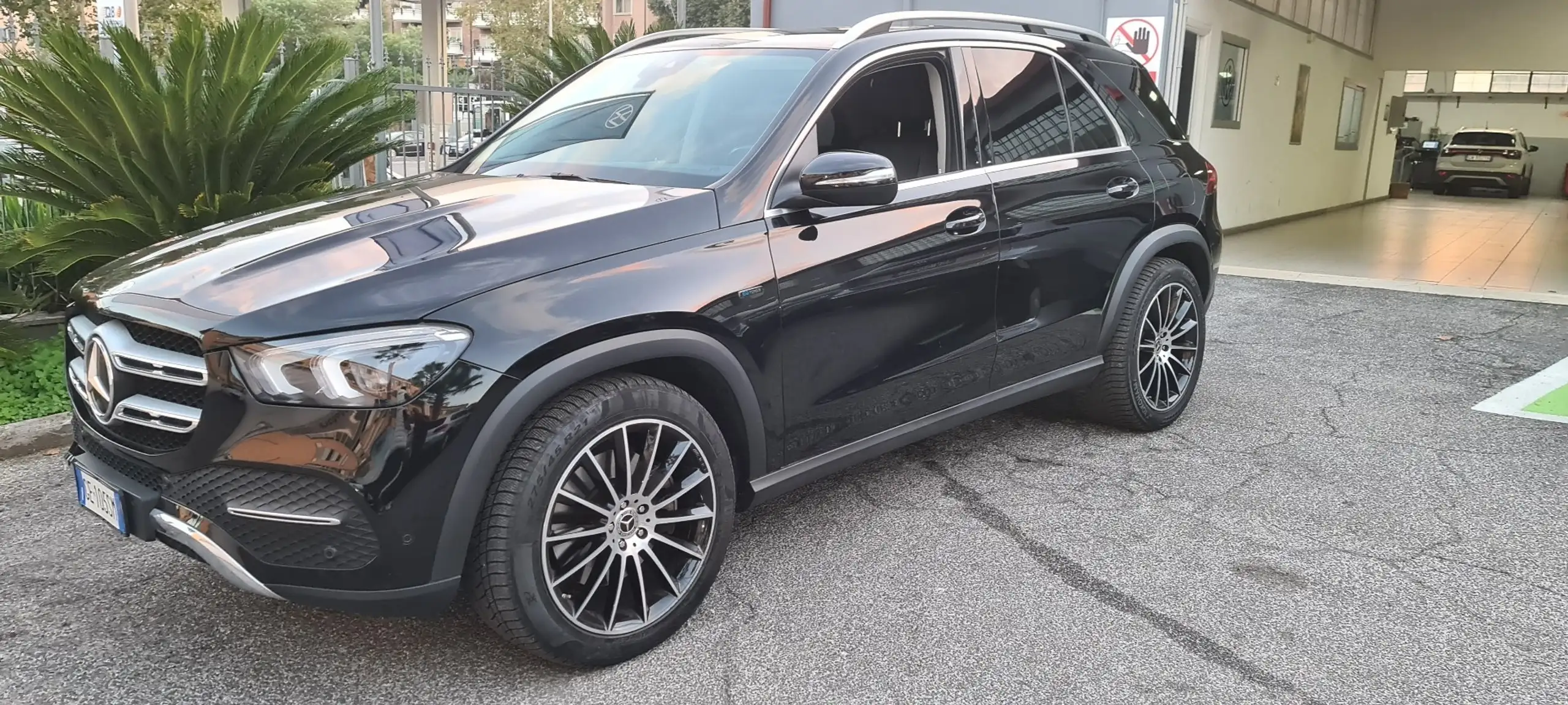 Mercedes-Benz - GLE 350