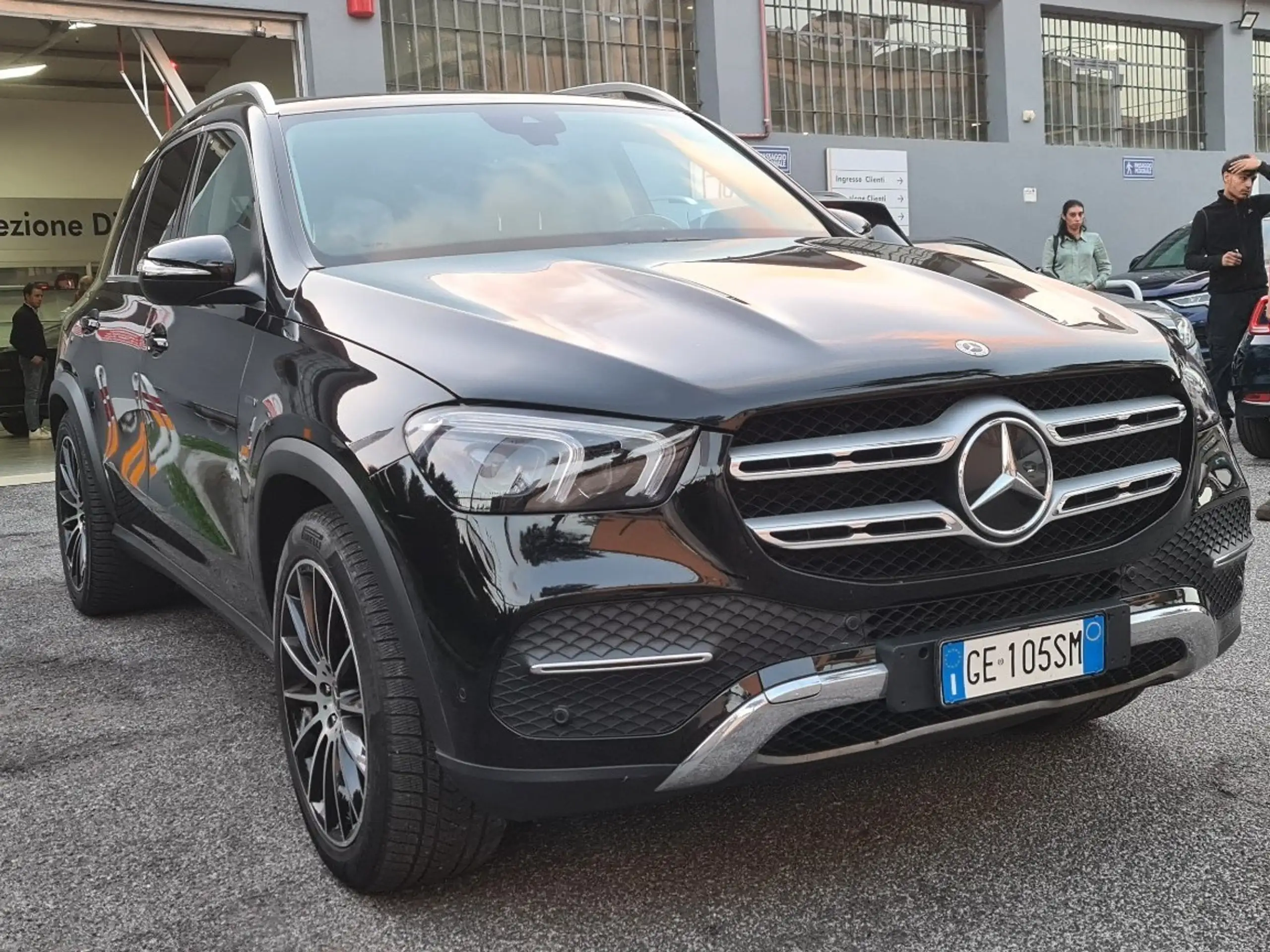 Mercedes-Benz - GLE 350