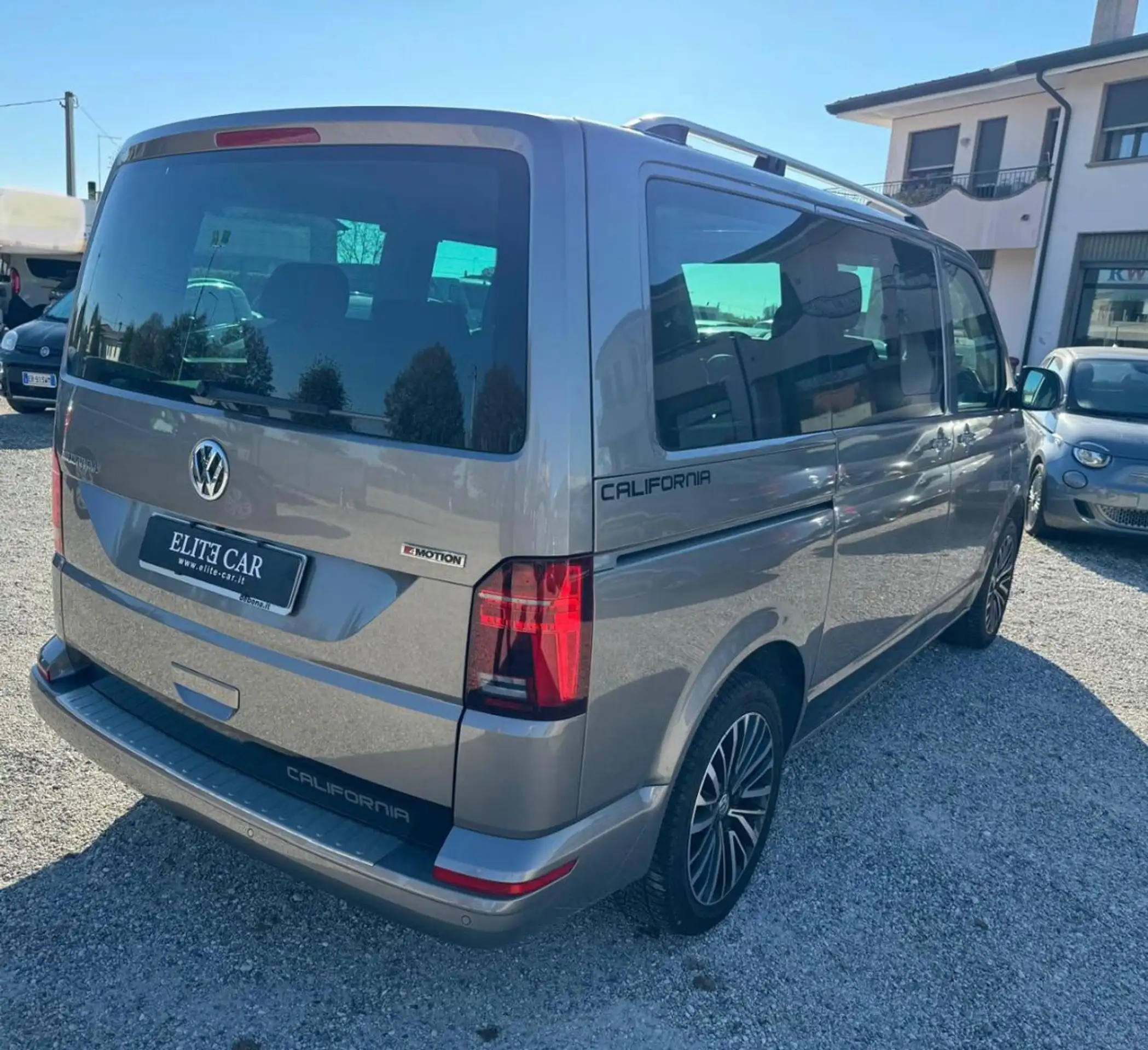 Volkswagen - T6 Multivan