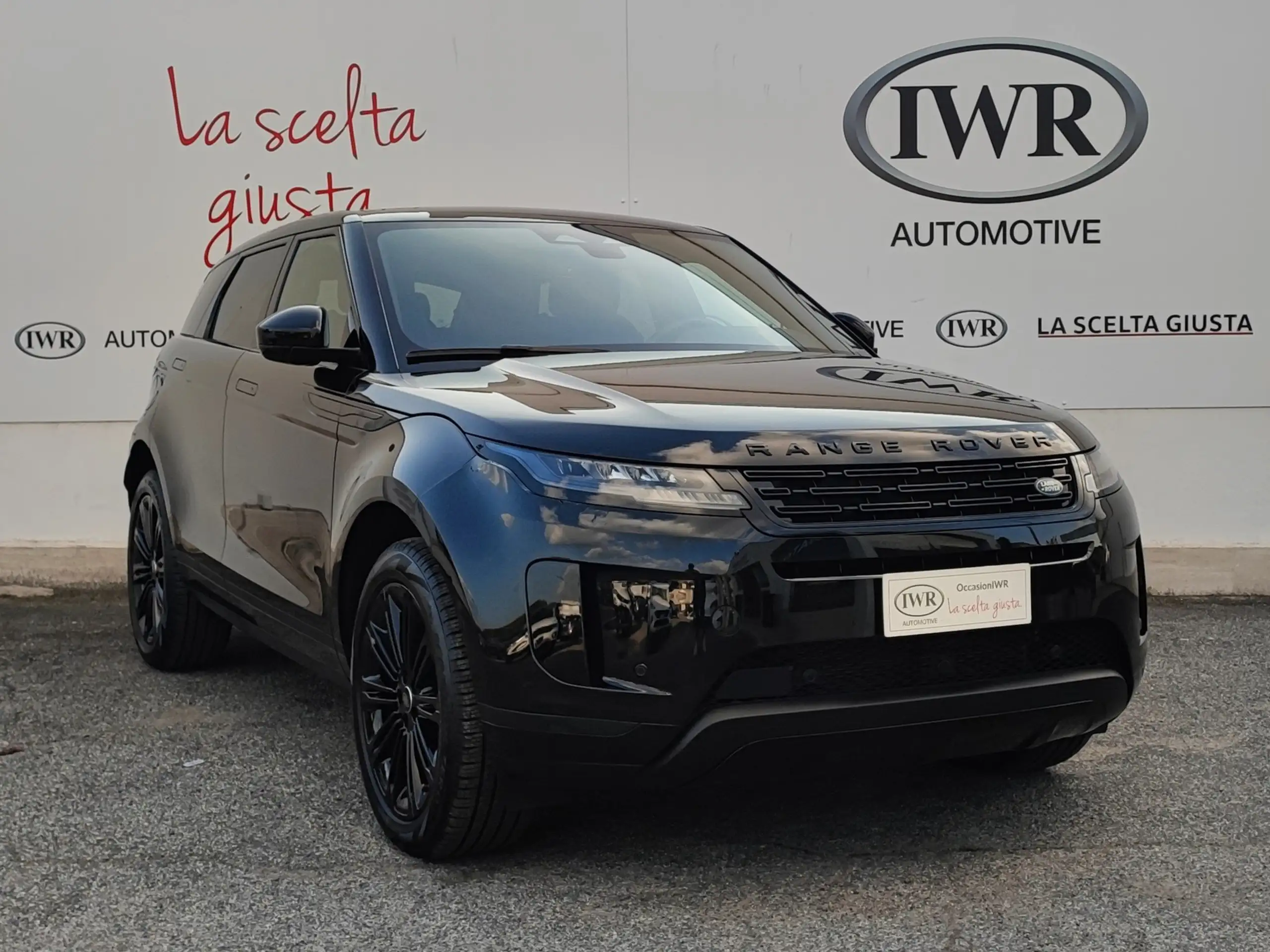 Land Rover - Range Rover Evoque