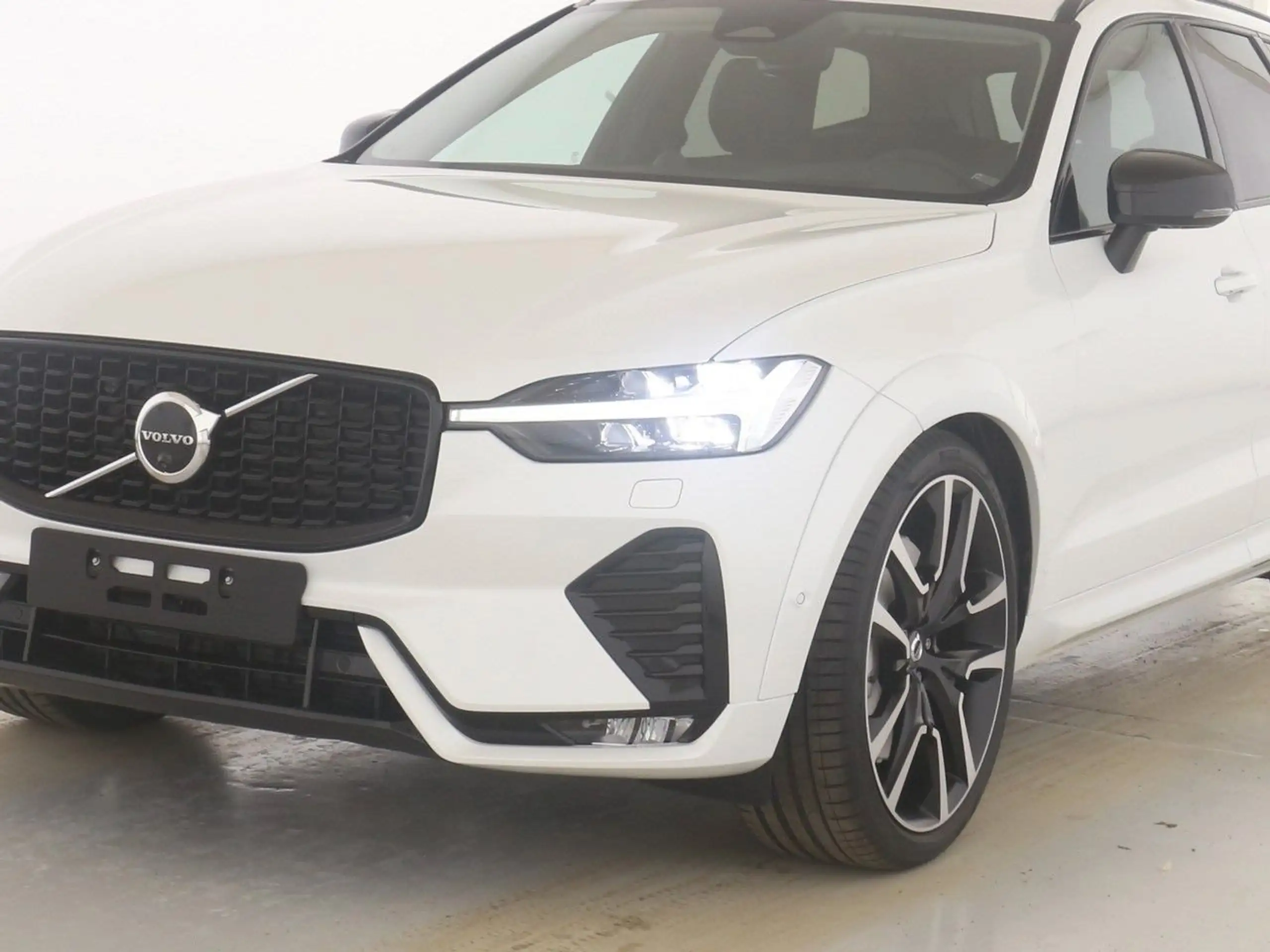 Volvo - XC60