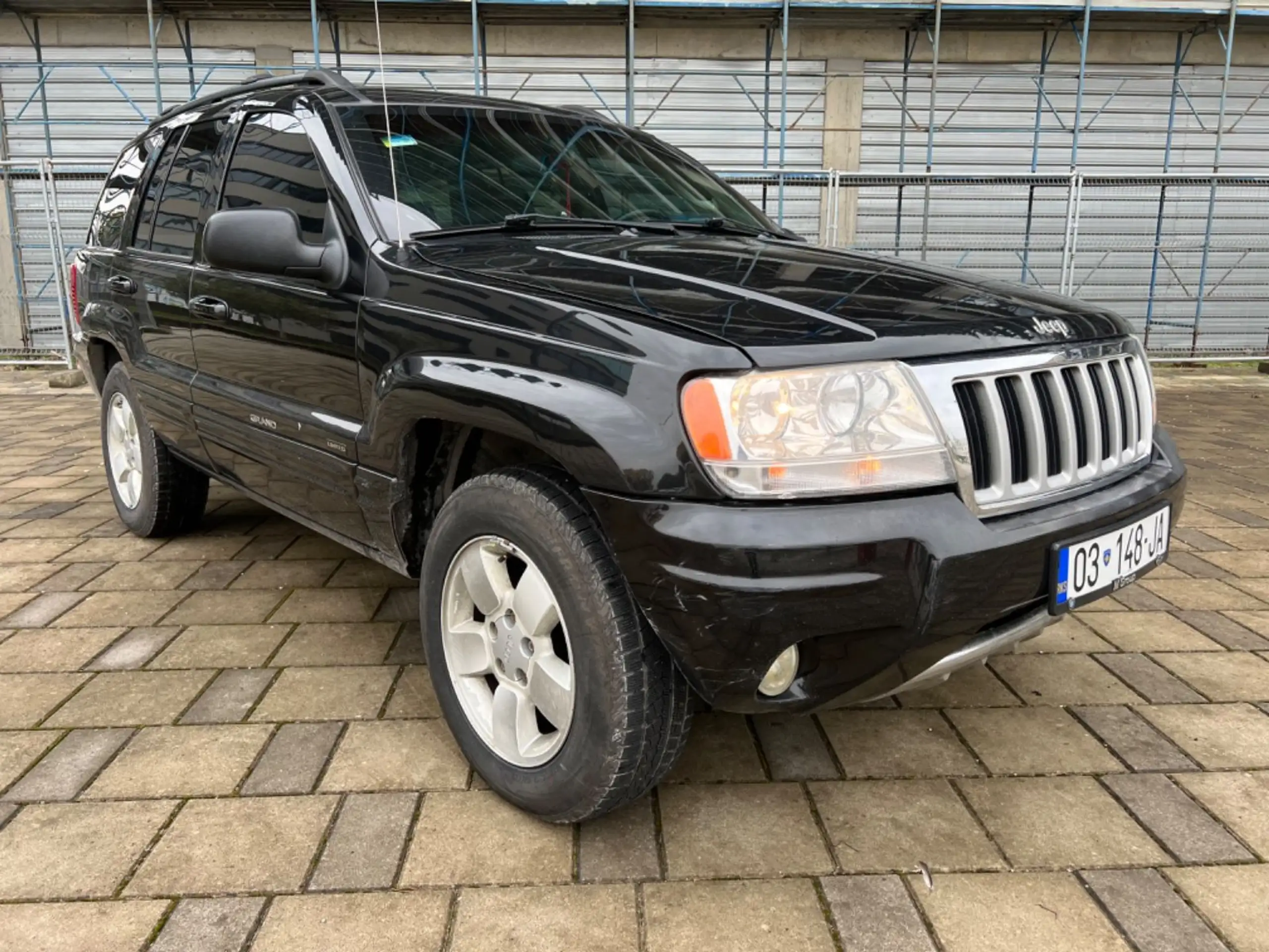 Jeep - Grand Cherokee