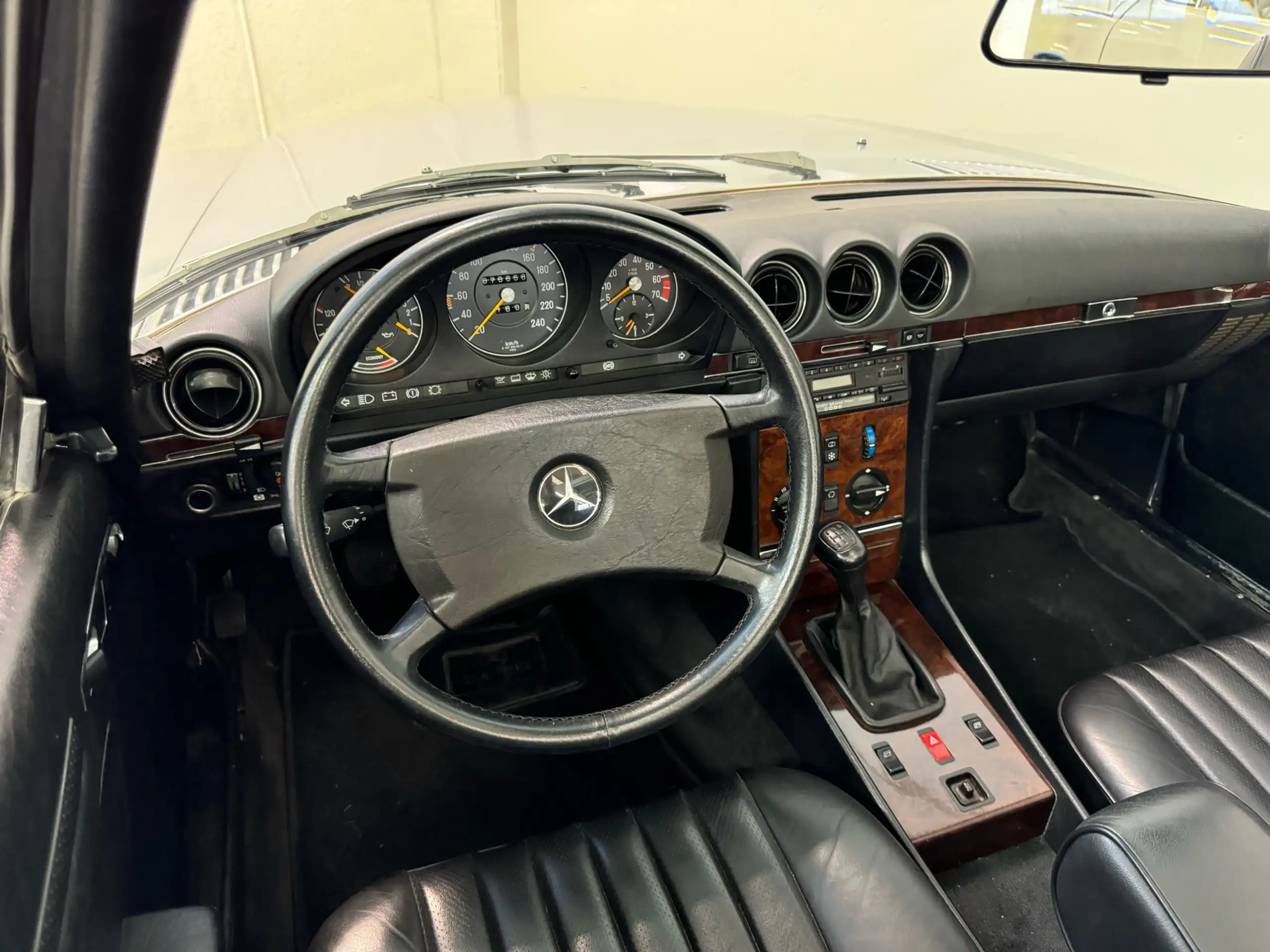 Mercedes-Benz - SL 300