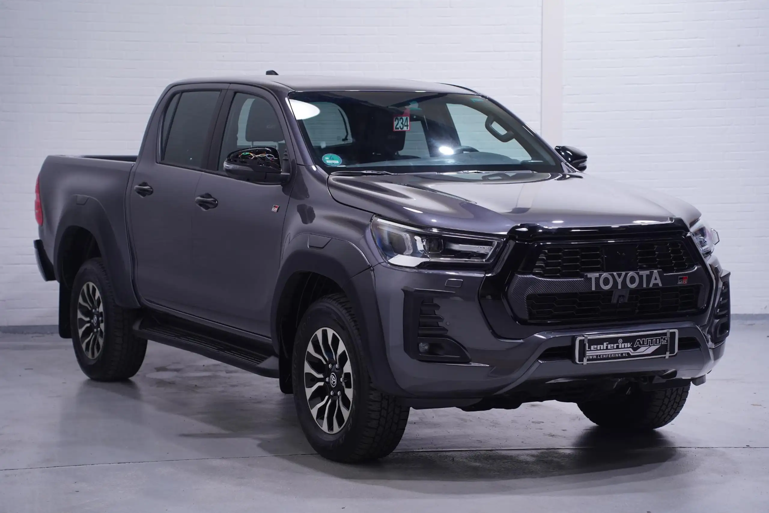 Toyota - Hilux