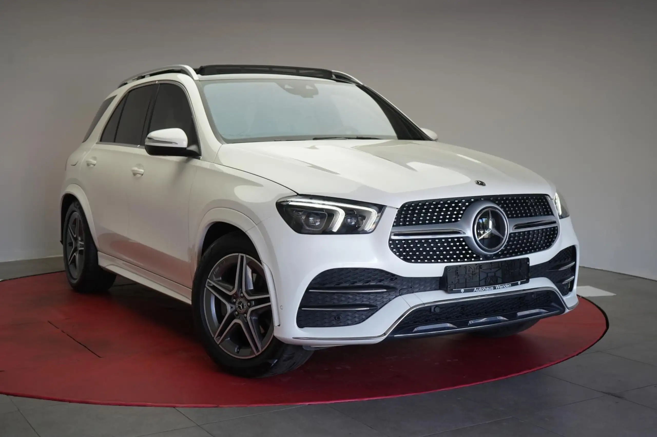 Mercedes-Benz GLE 300 2021