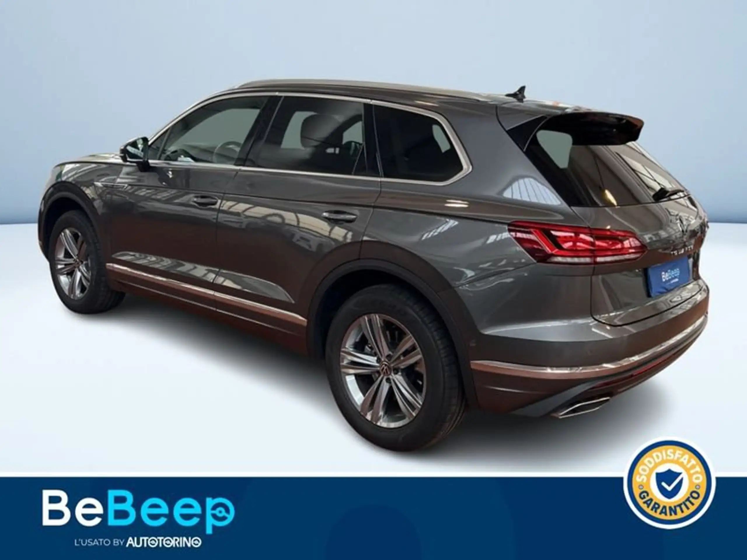 Volkswagen - Touareg