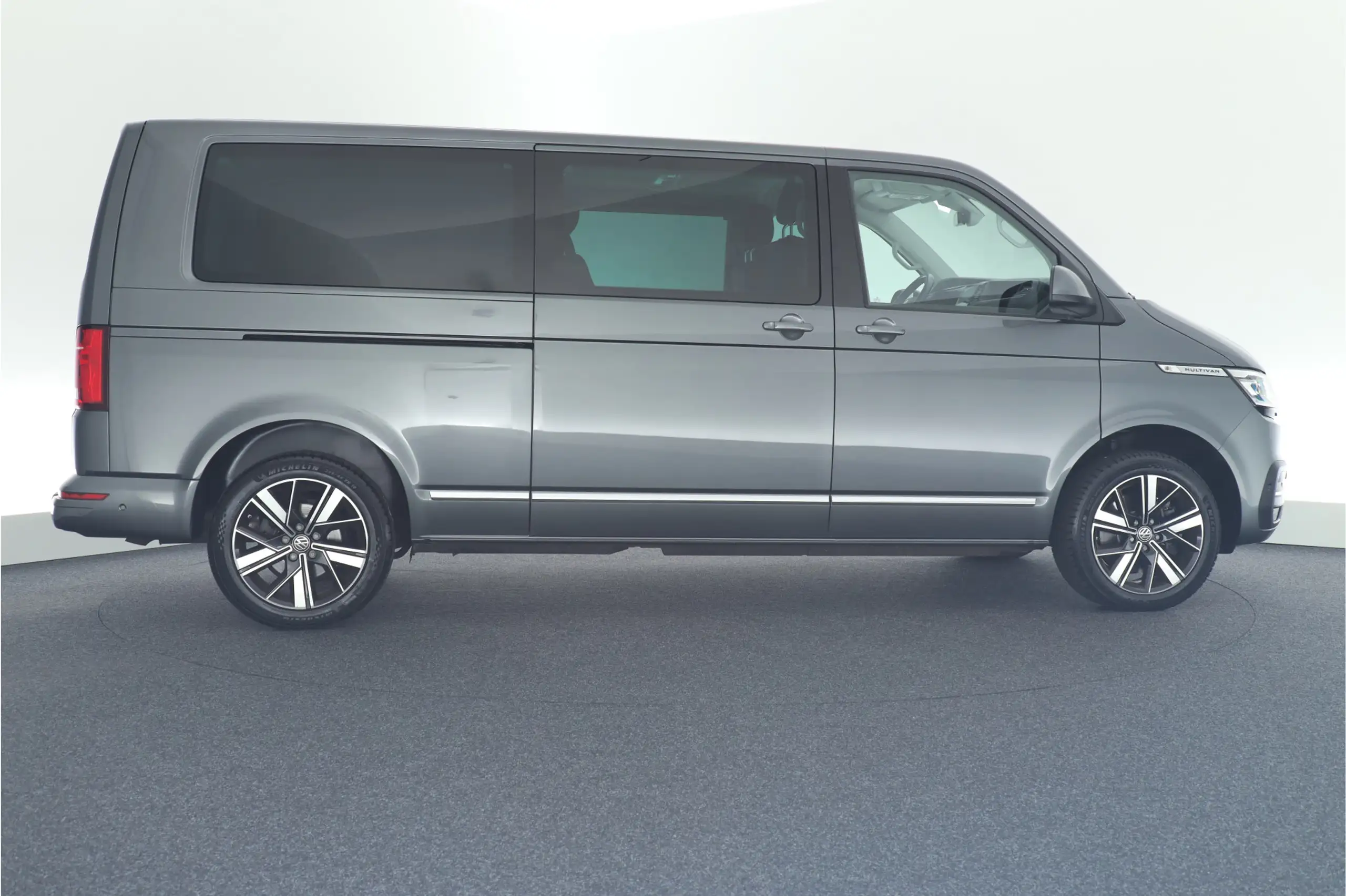 Volkswagen - T6.1 Transporter