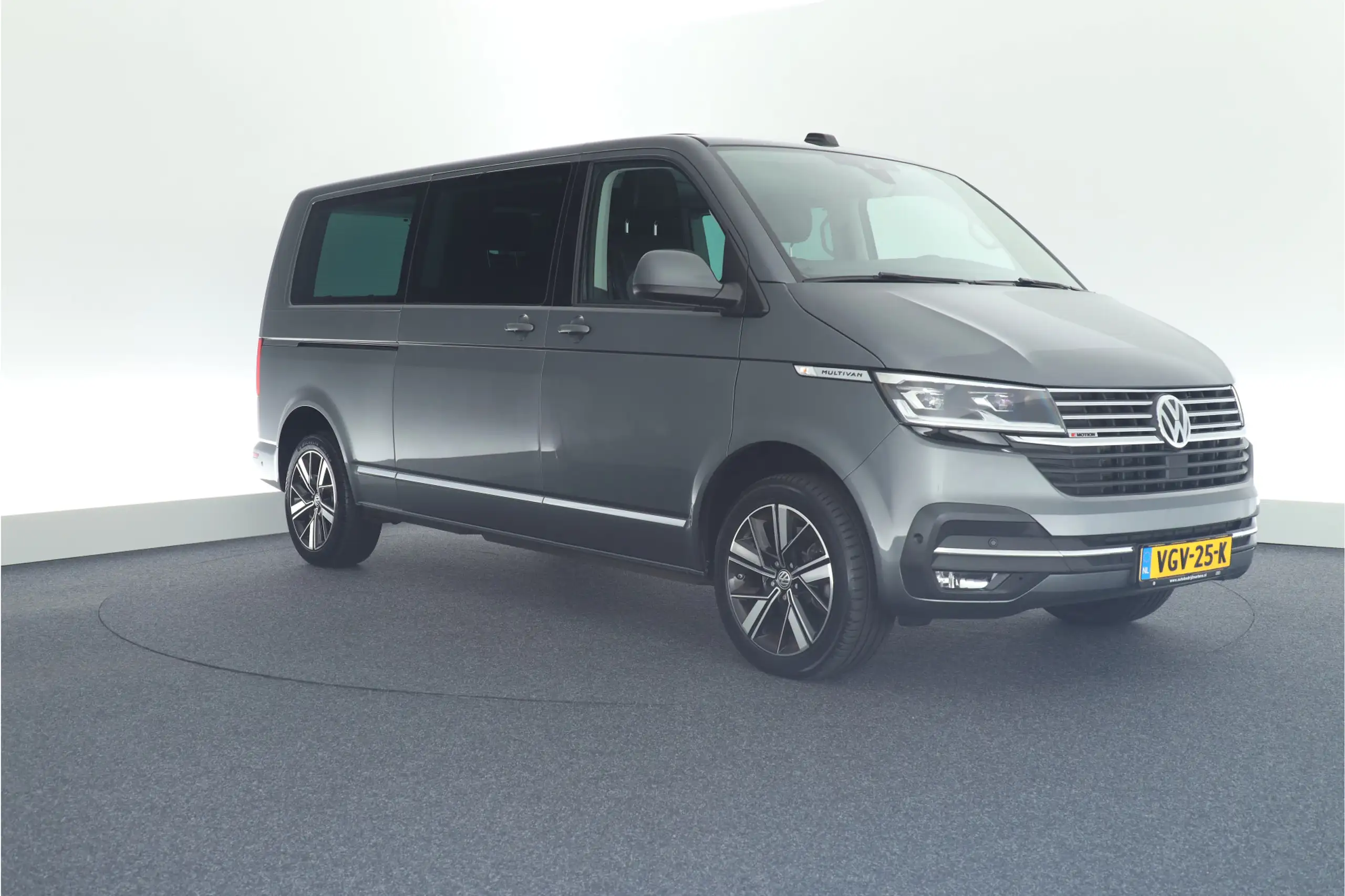 Volkswagen - T6.1 Transporter