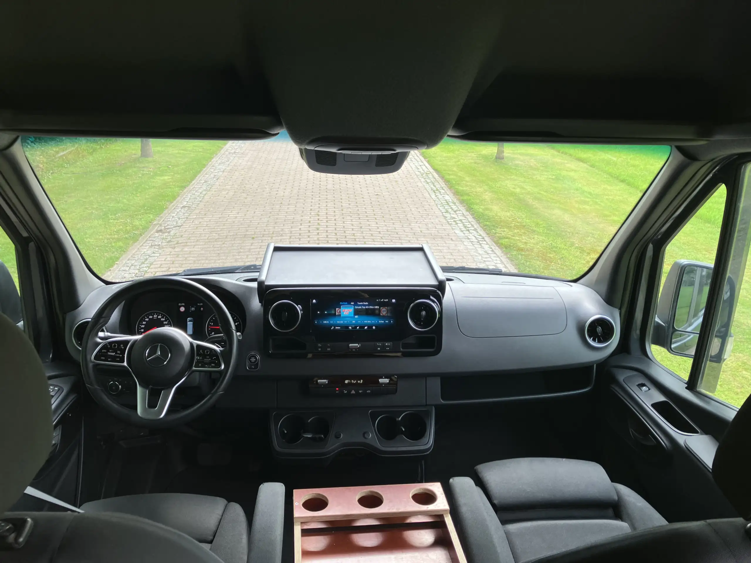 Mercedes-Benz - Sprinter