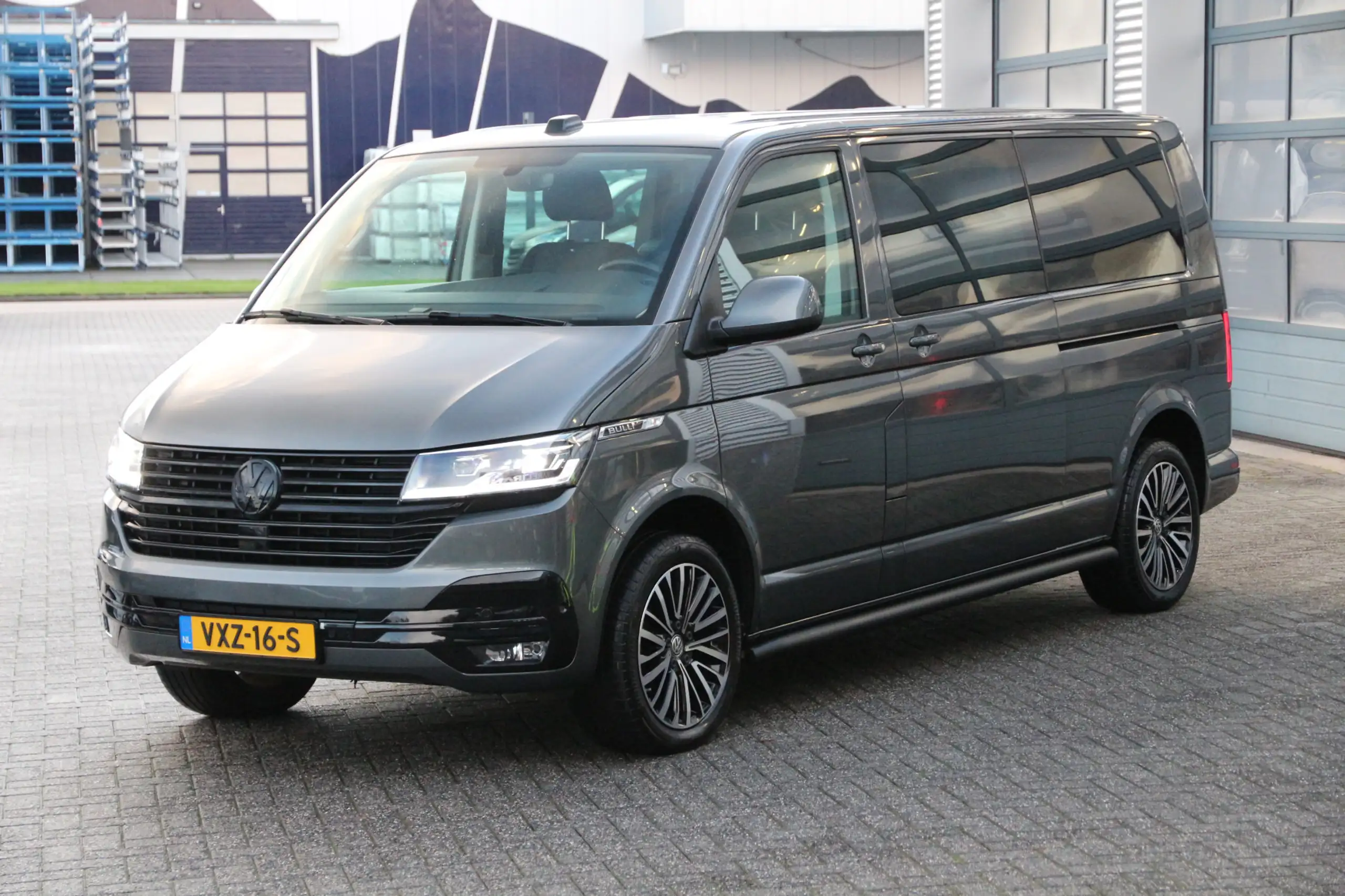 Volkswagen - T6.1 Transporter