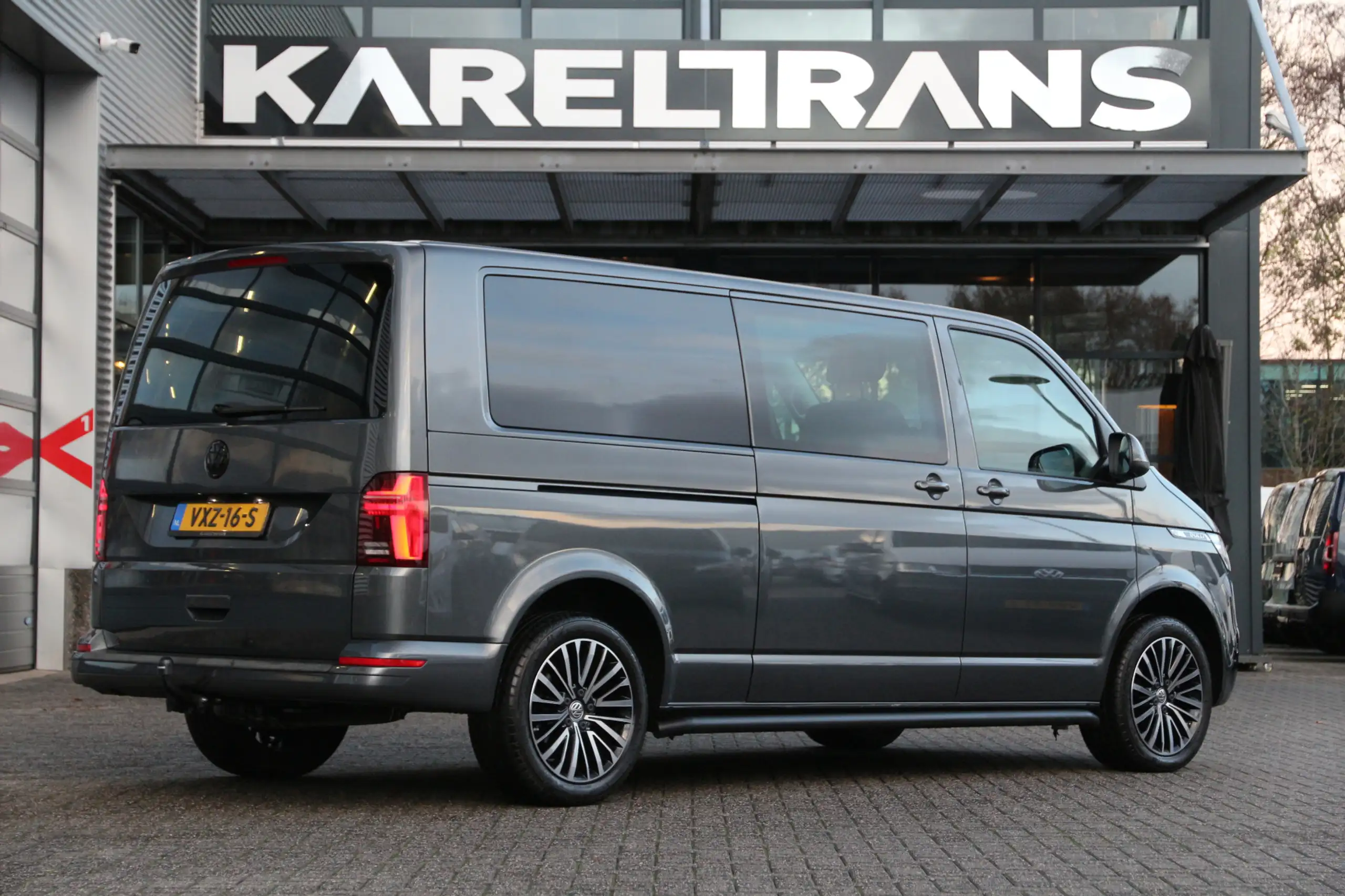 Volkswagen - T6.1 Transporter