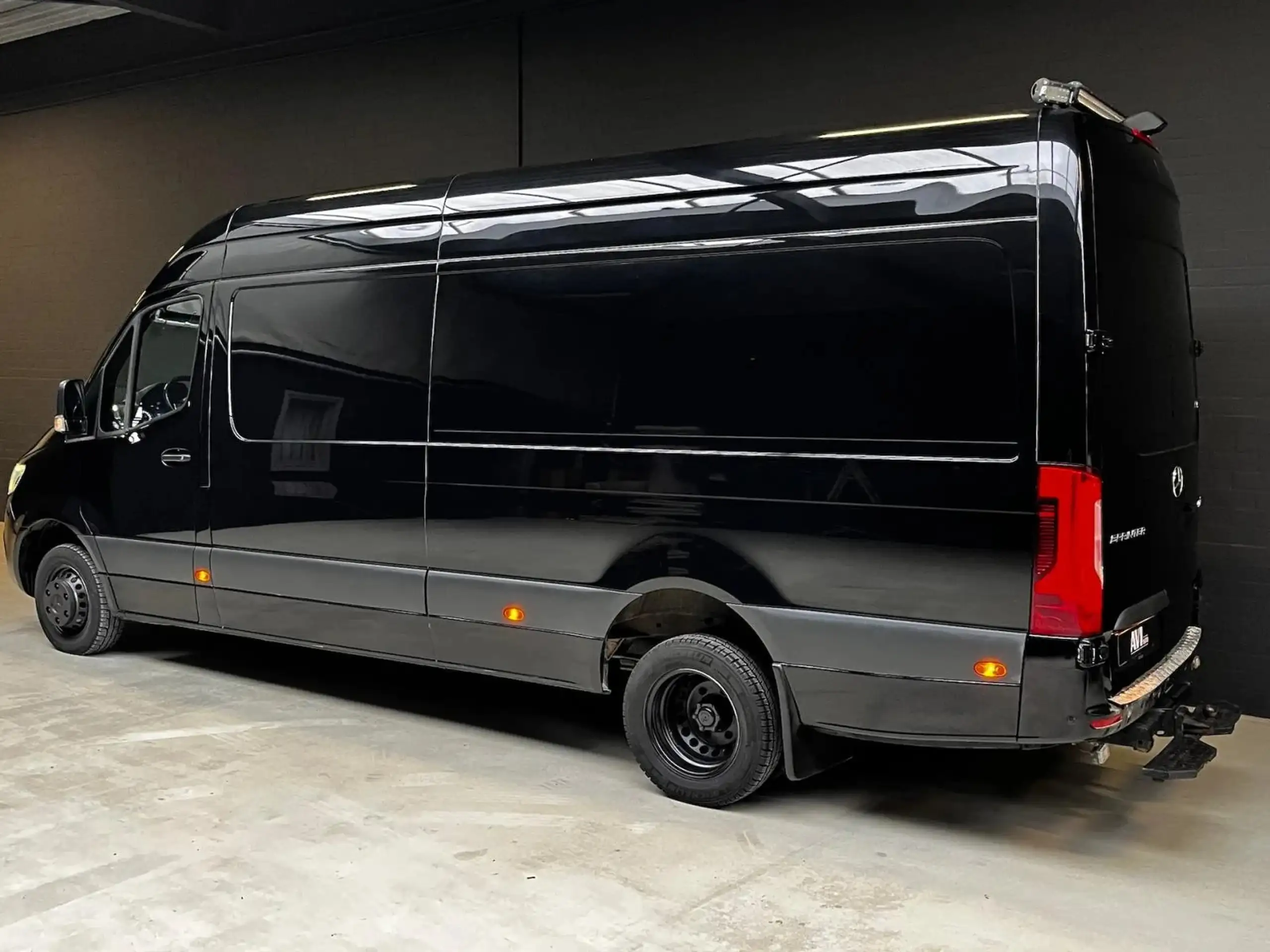 Mercedes-Benz - Sprinter