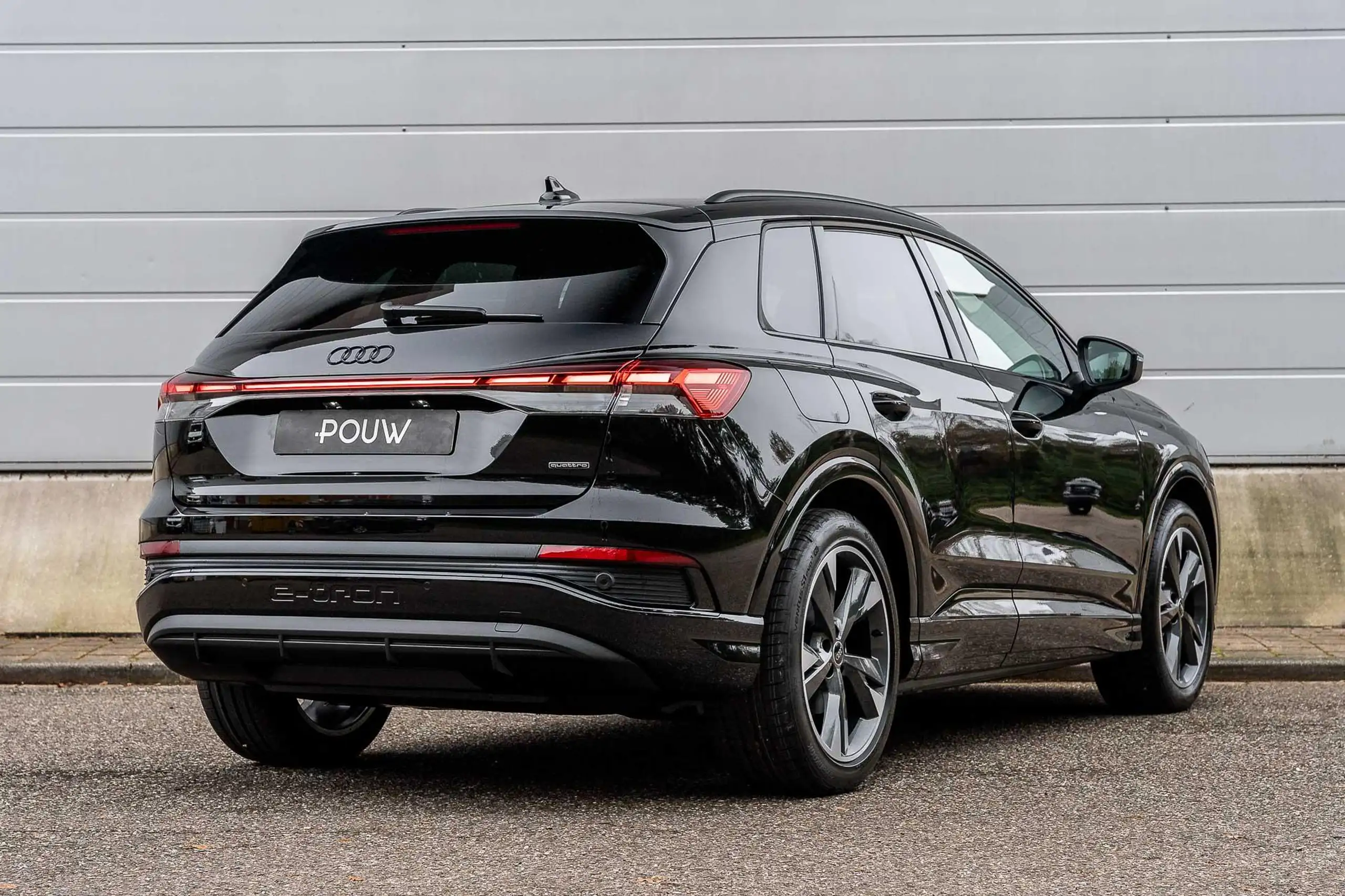 Audi - Q4 e-tron