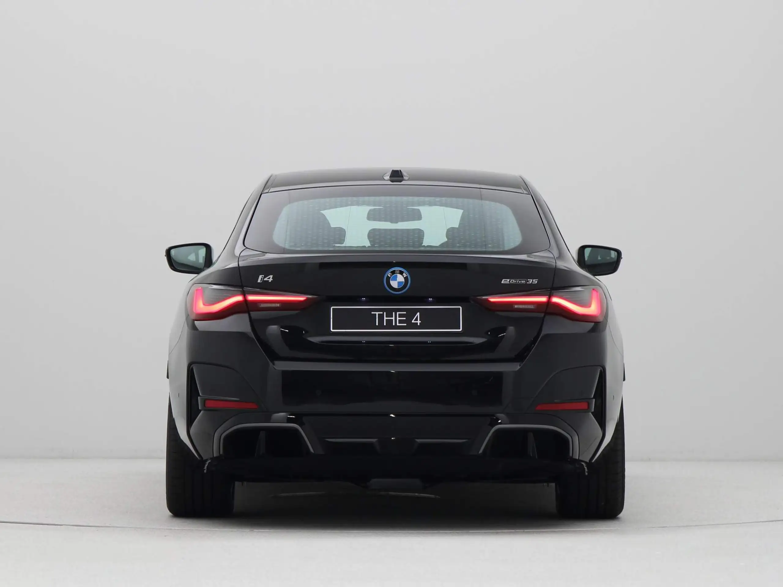 BMW - i4