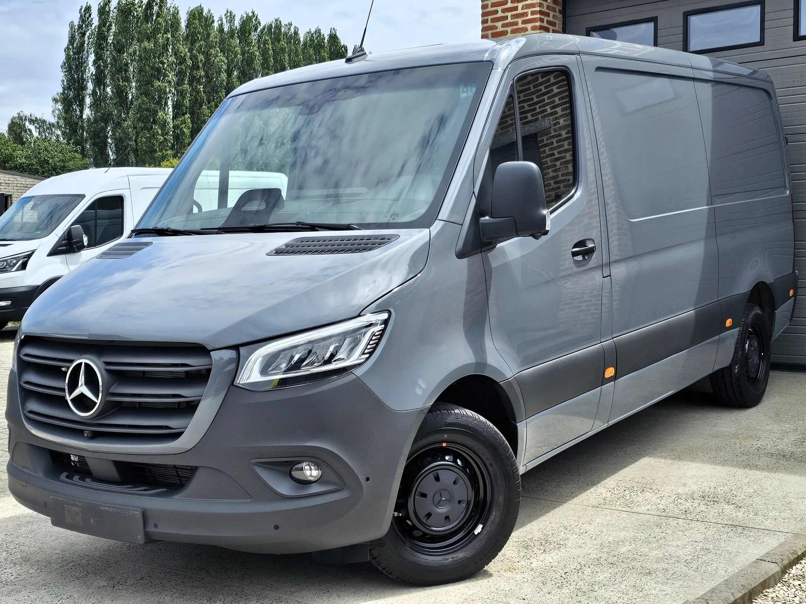 Mercedes-Benz - Sprinter