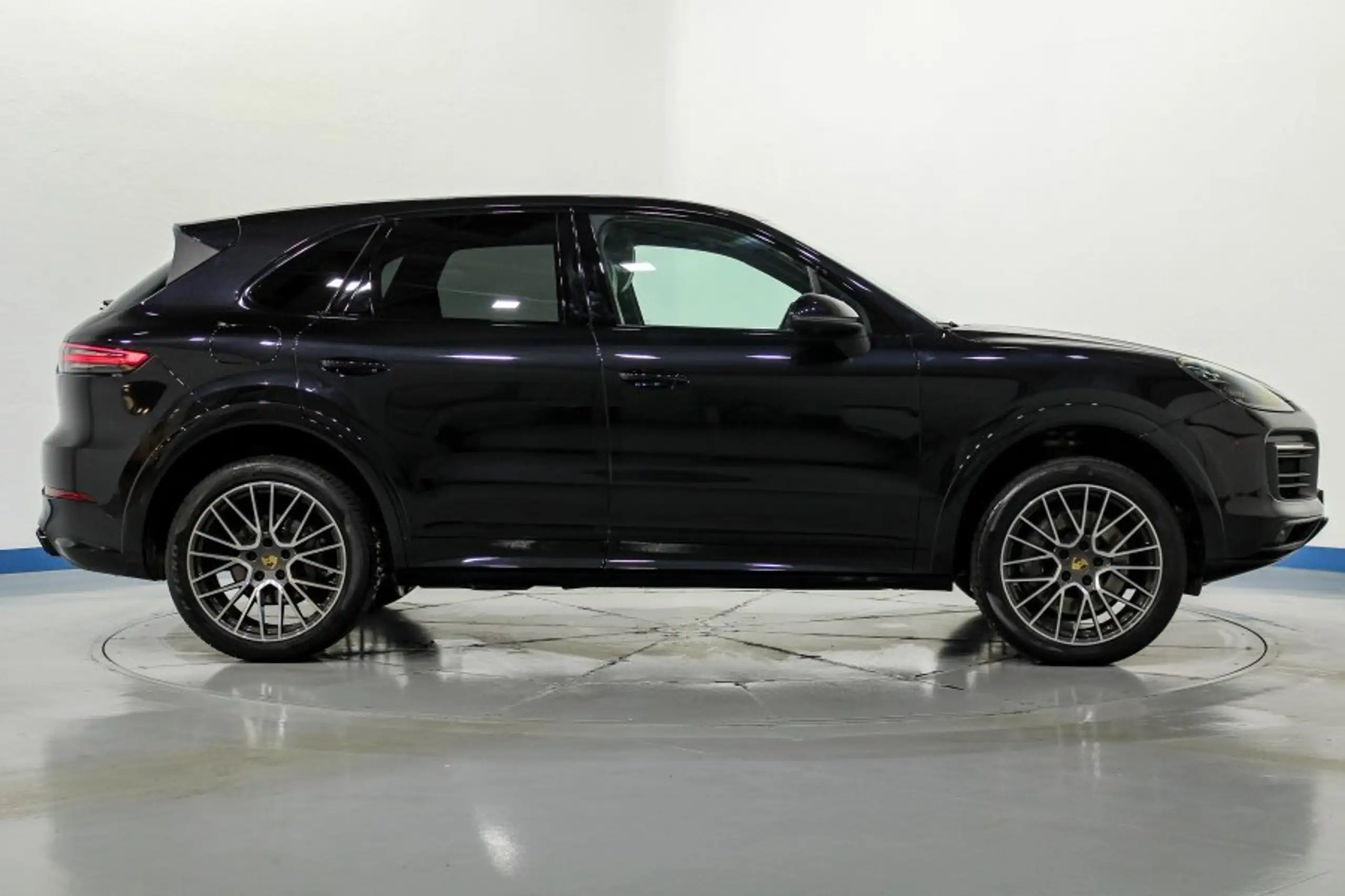 Porsche - Cayenne