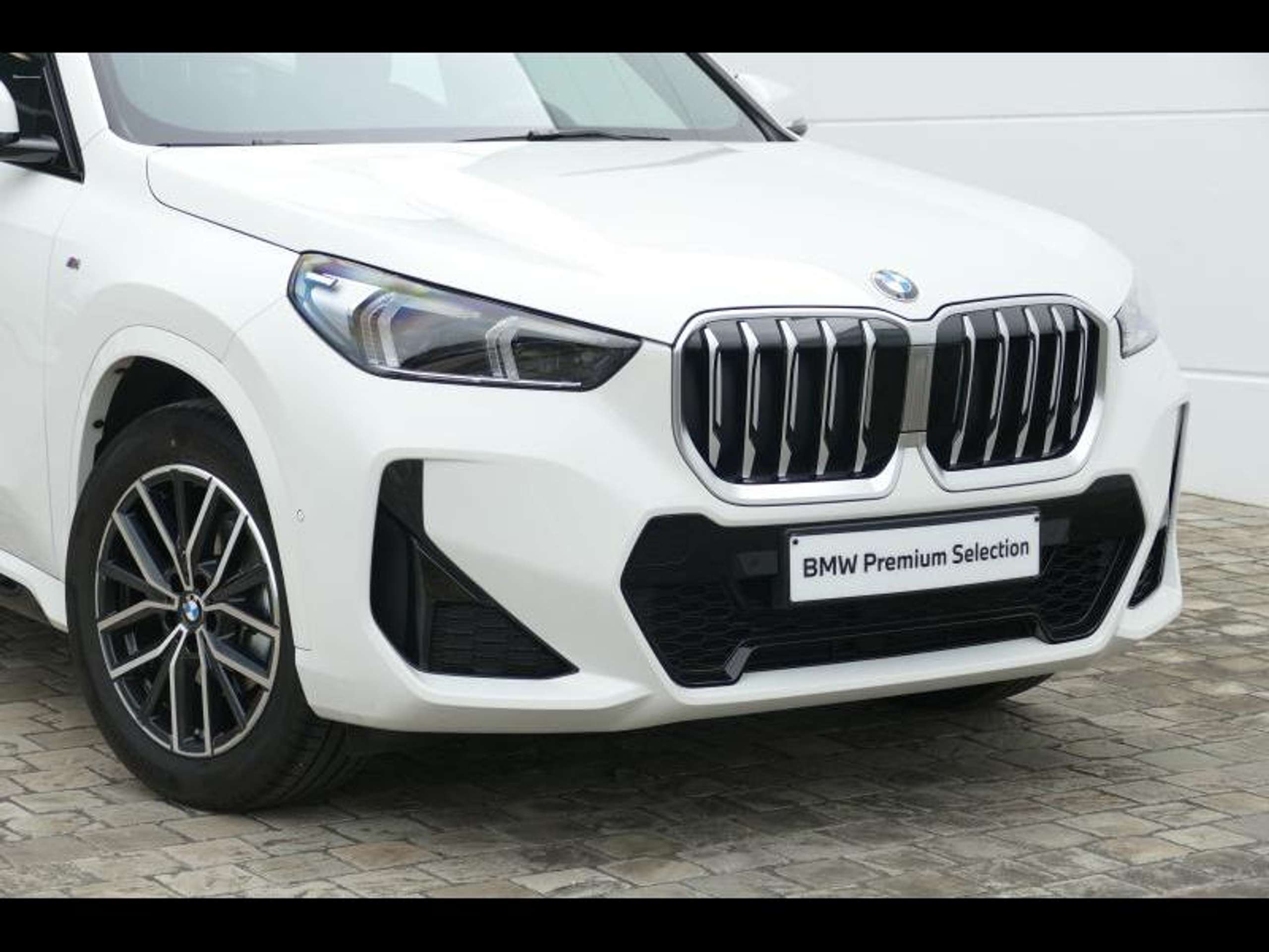 BMW - X1