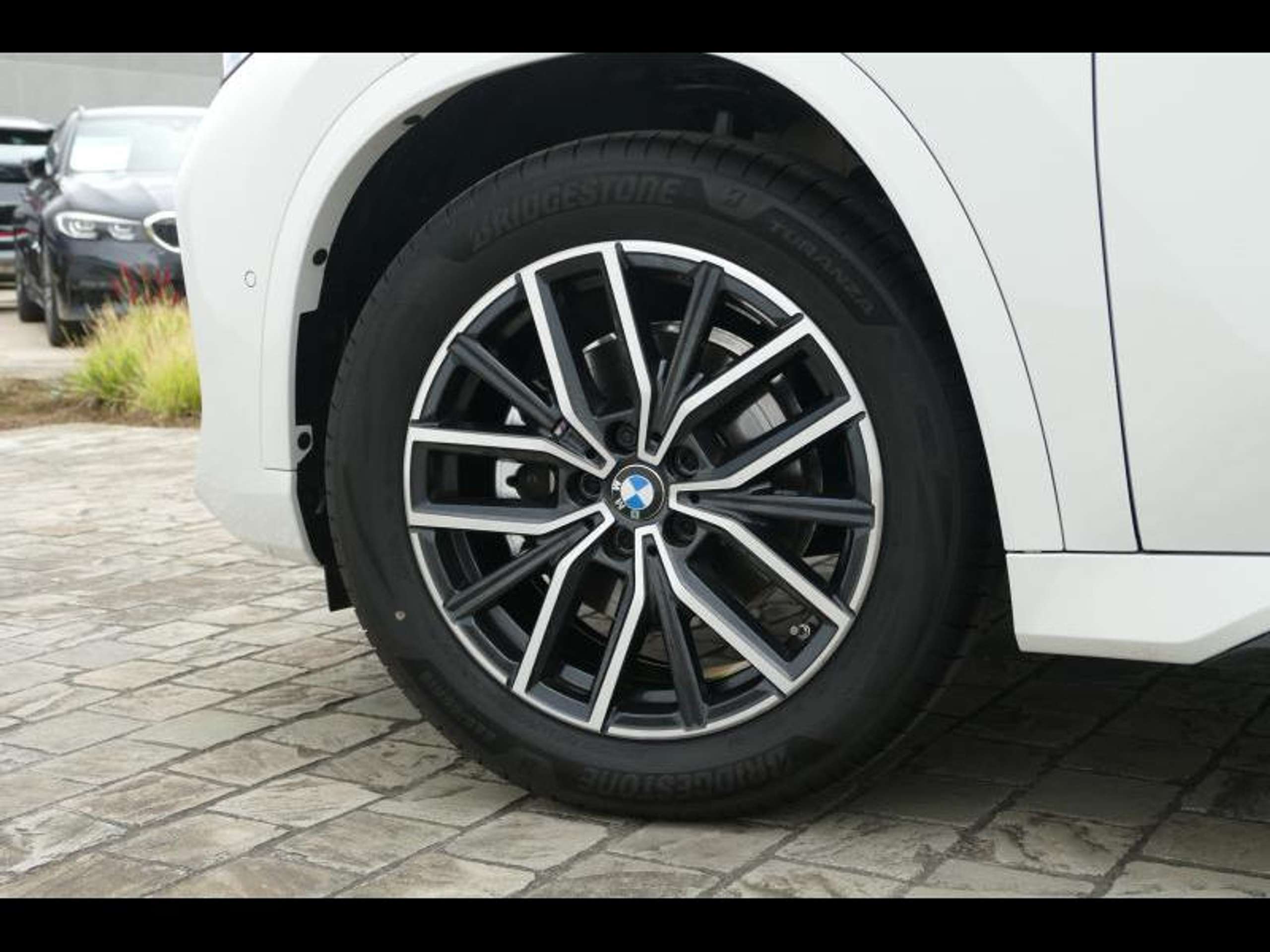 BMW - X1