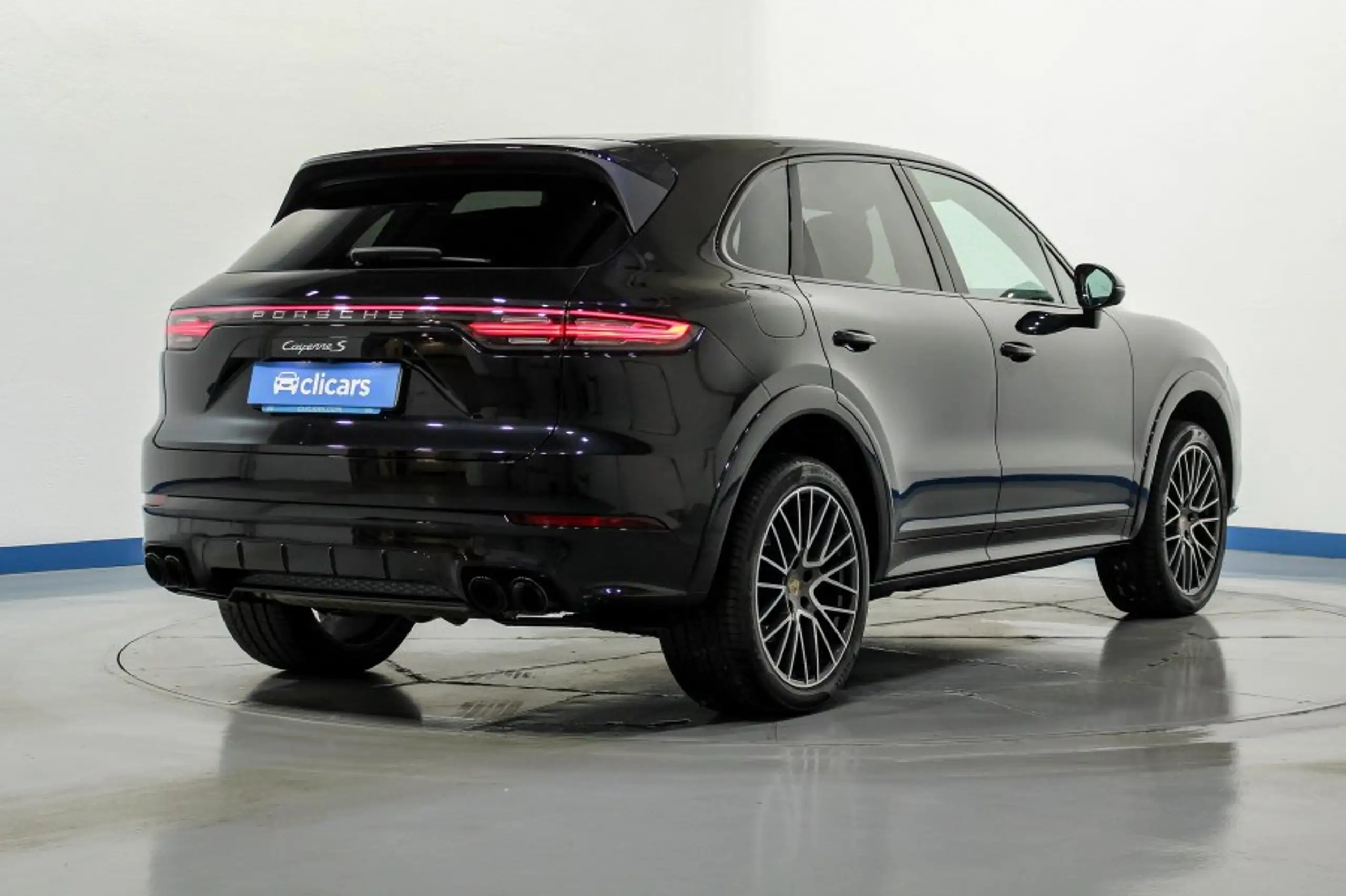 Porsche - Cayenne