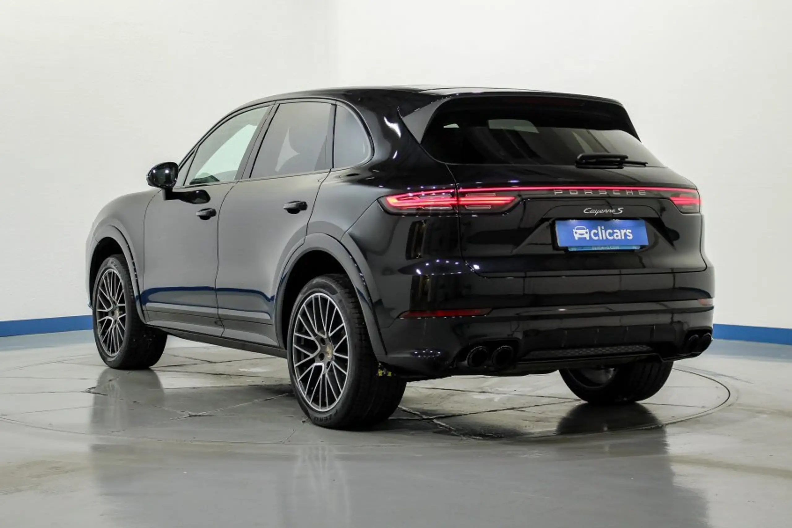 Porsche - Cayenne