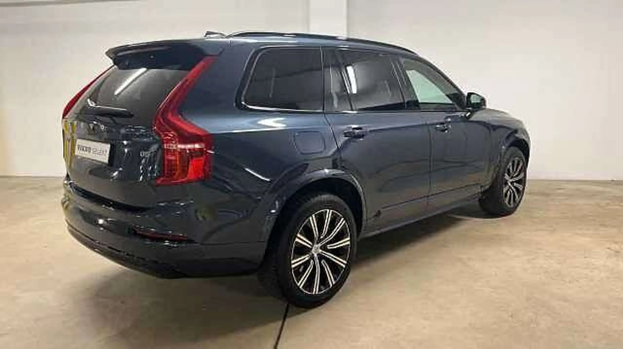 Volvo - XC90