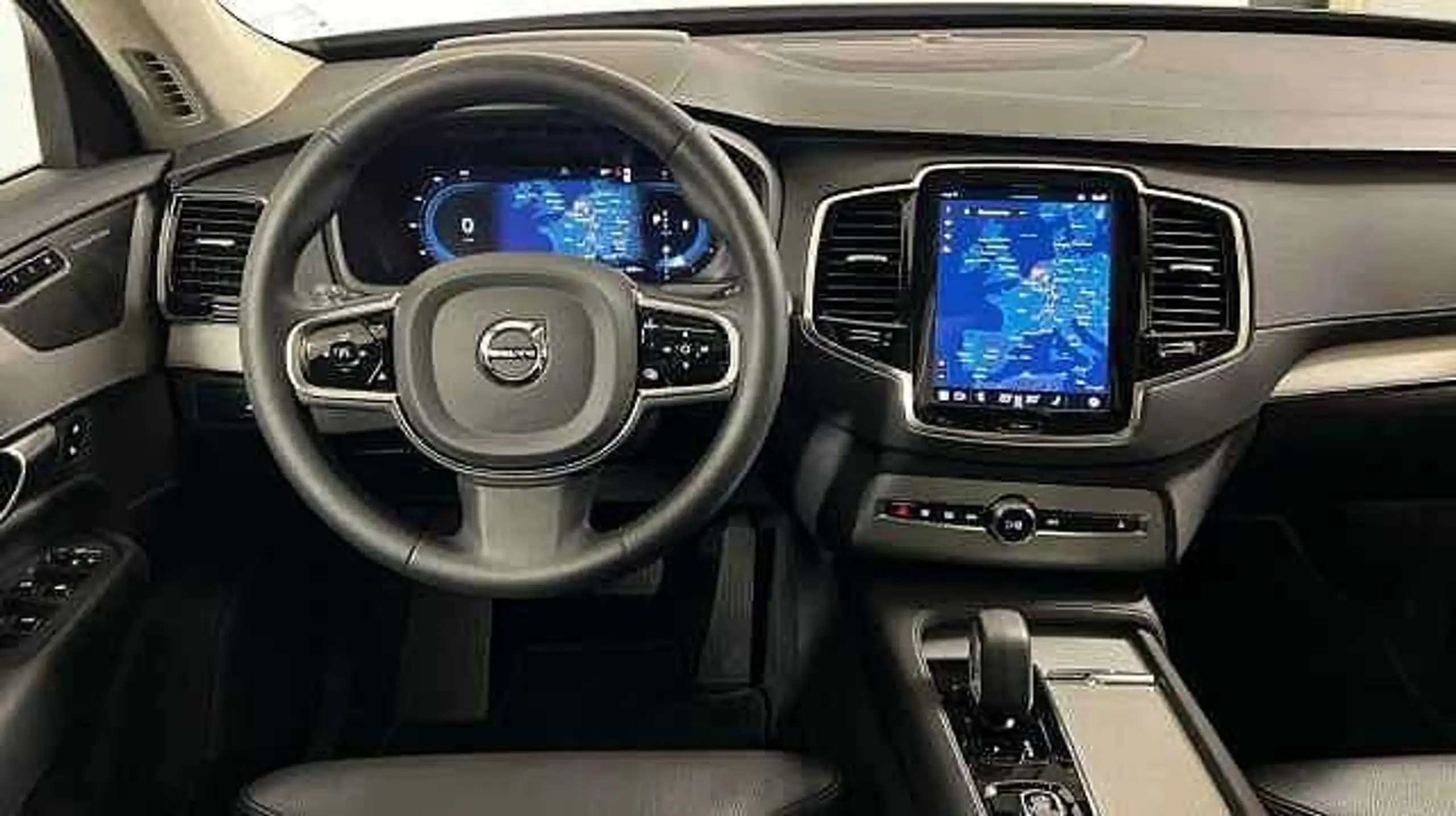 Volvo - XC90