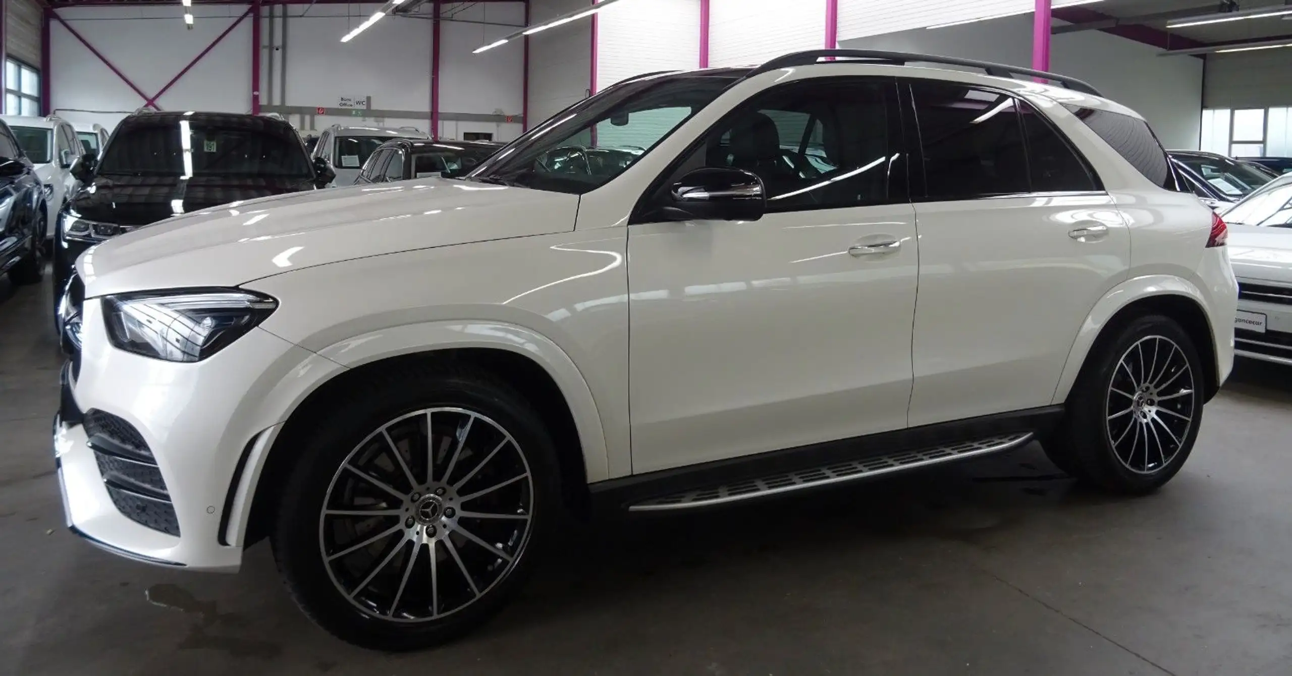 Mercedes-Benz - GLE 350