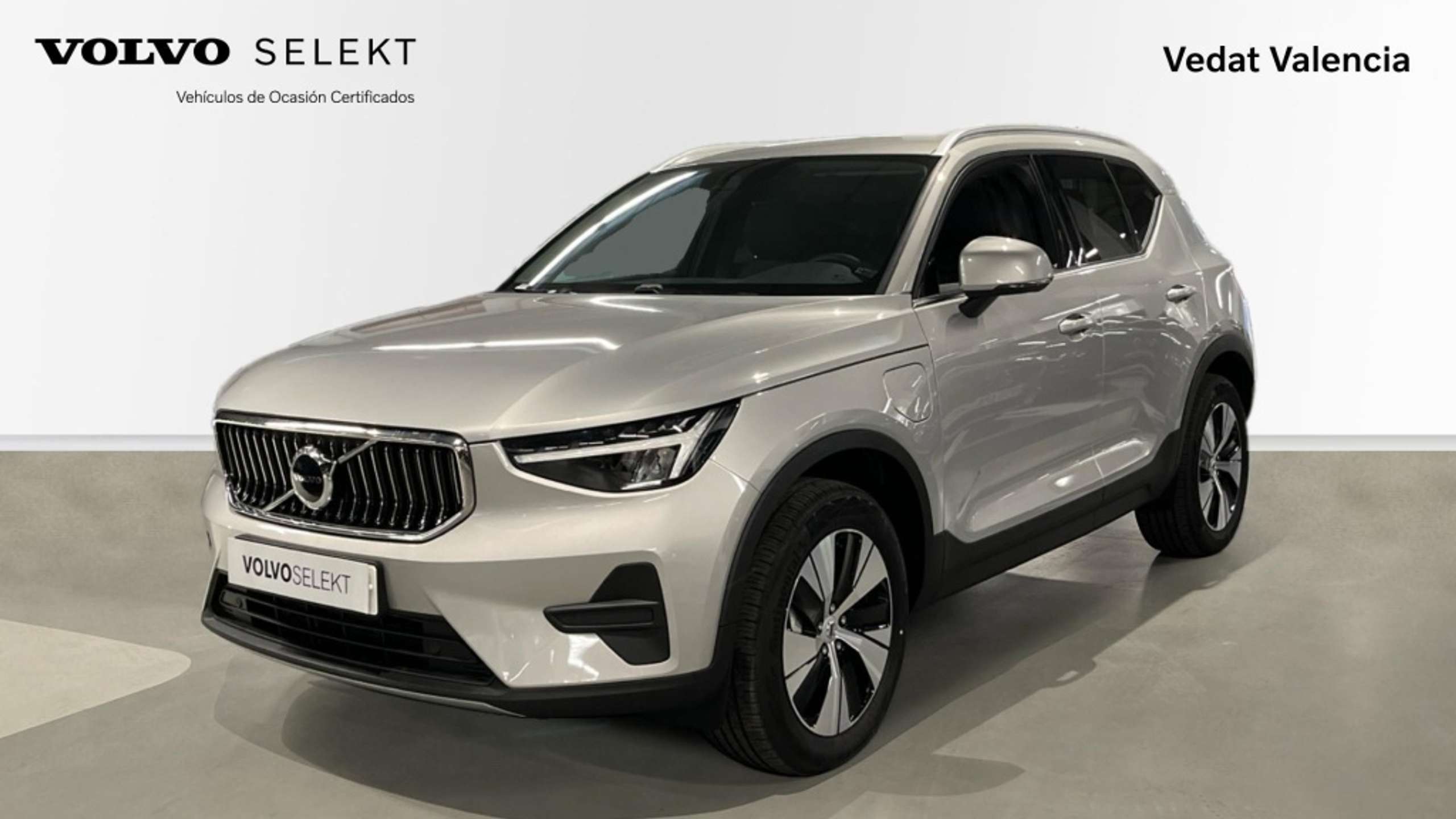 Volvo - XC40