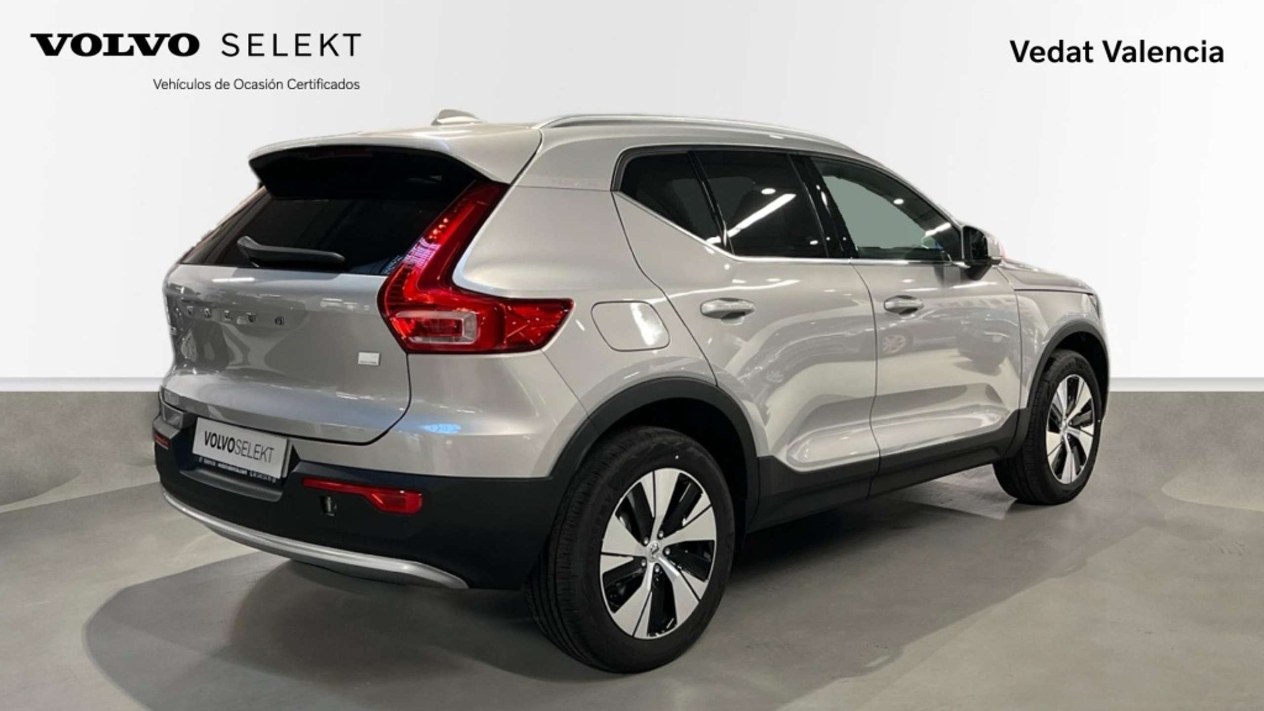 Volvo - XC40