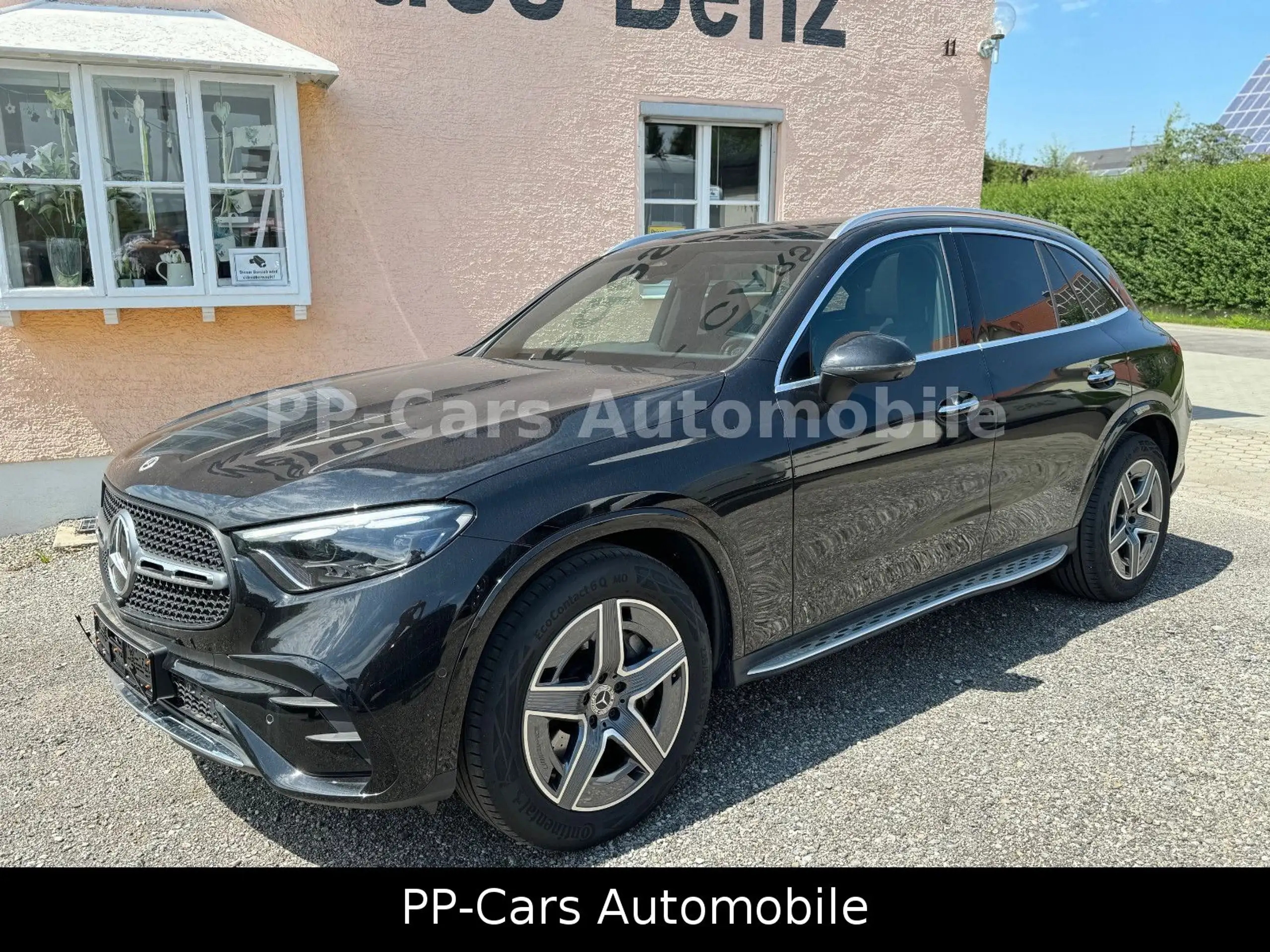 Mercedes-Benz - GLC 300