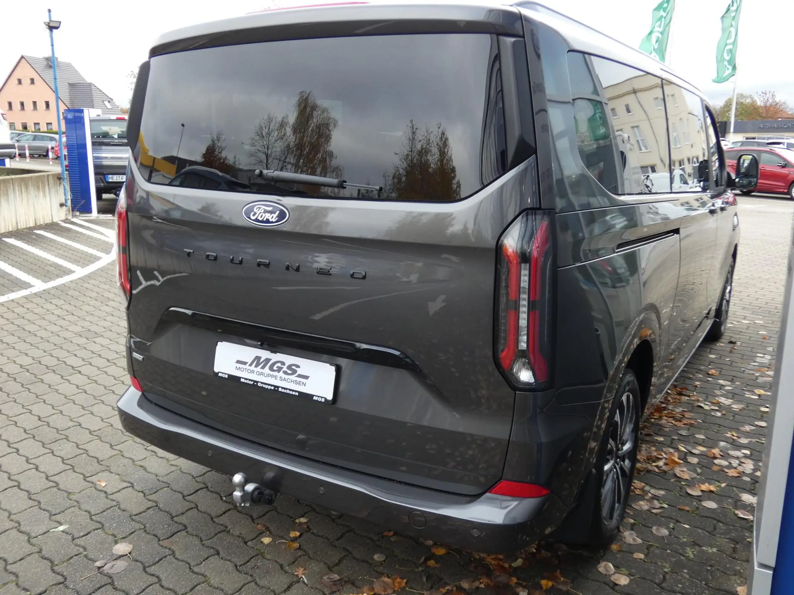 Ford - Tourneo Custom