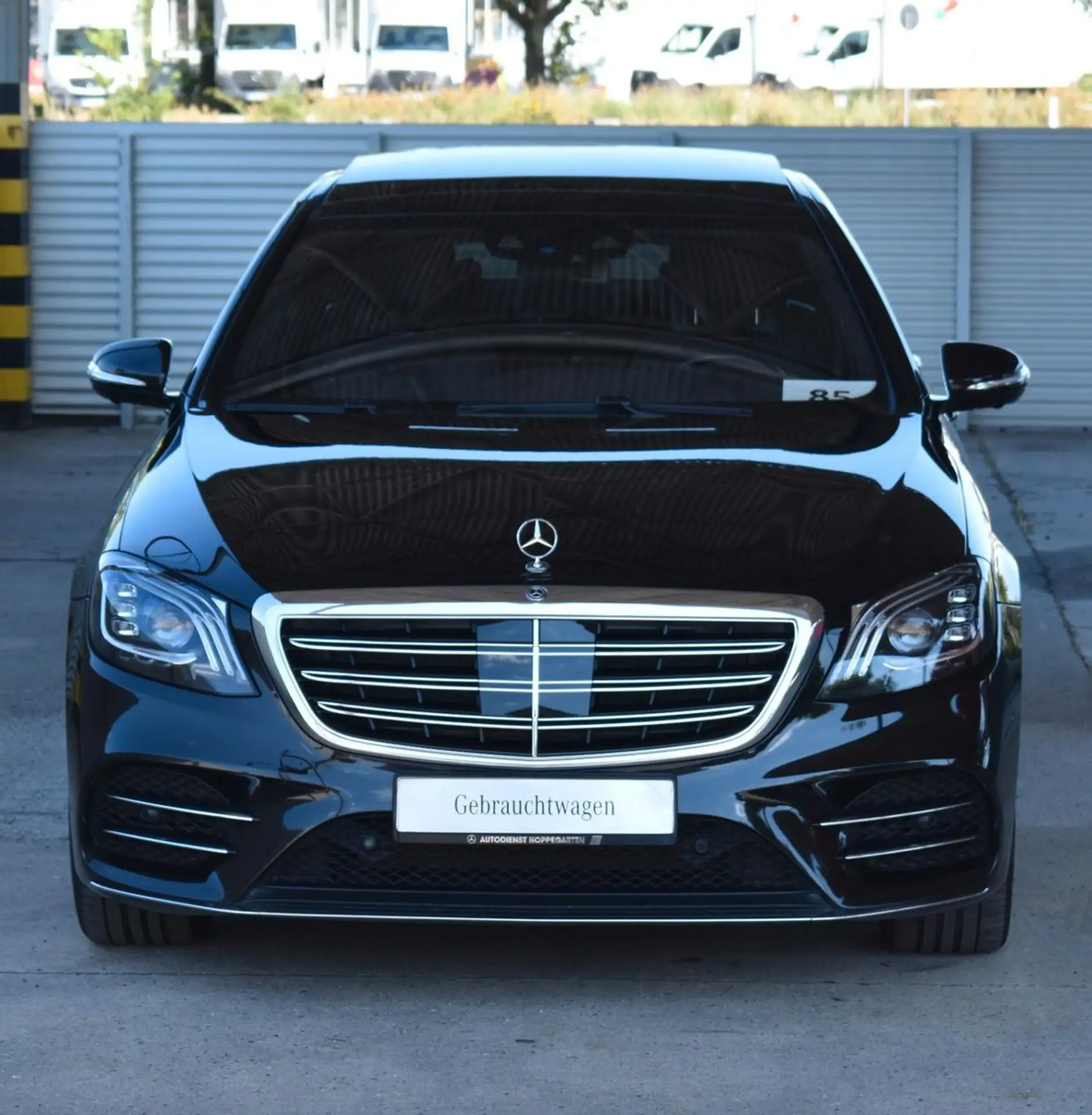 Mercedes-Benz - S 500