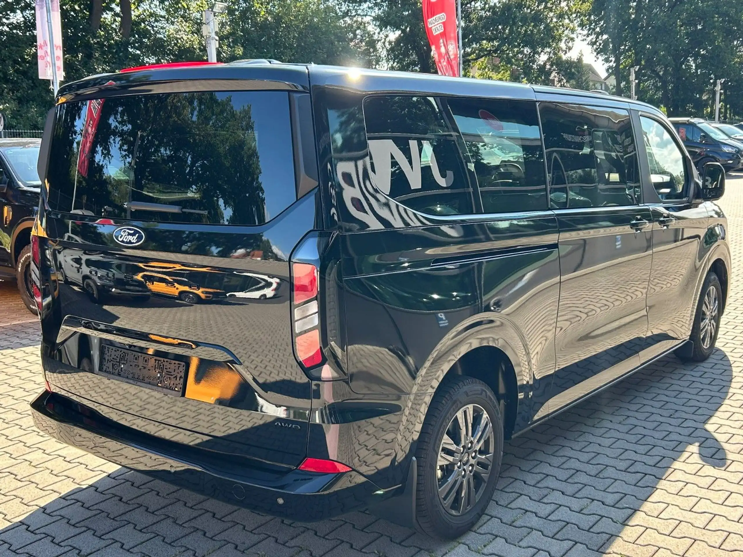 Ford - Tourneo Custom