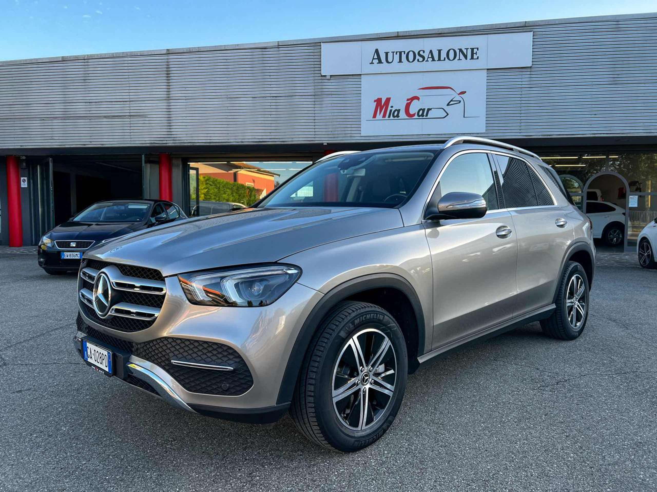 Mercedes-Benz - GLE 300