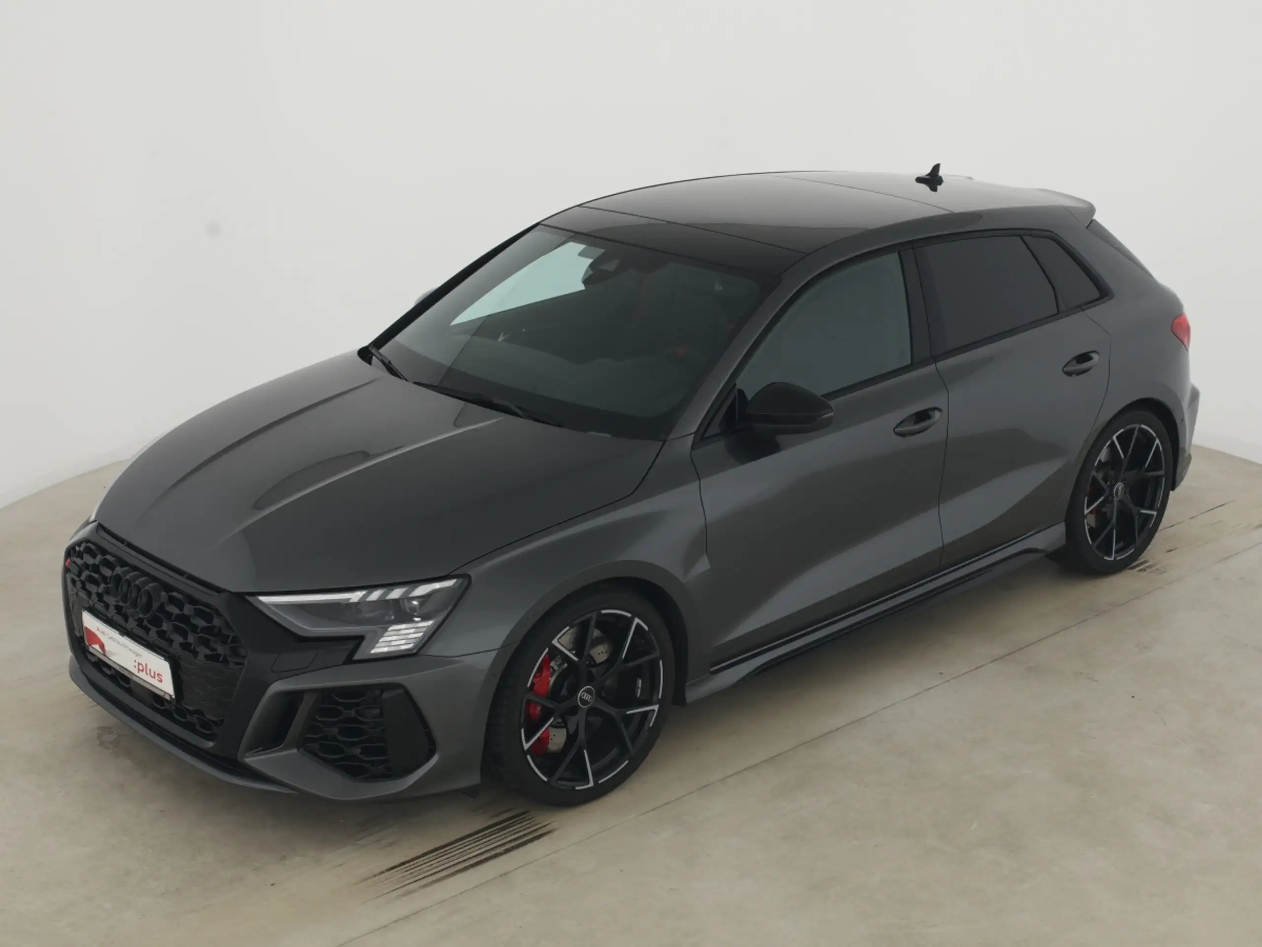 Audi - RS3