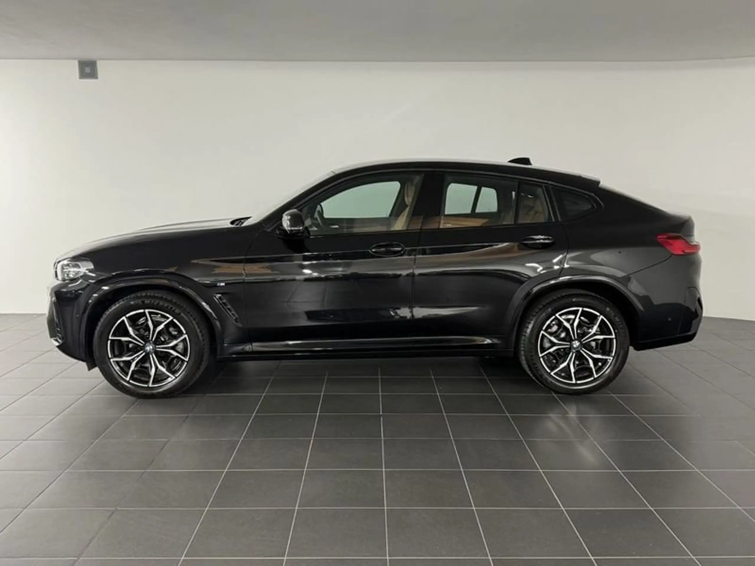 BMW - X4